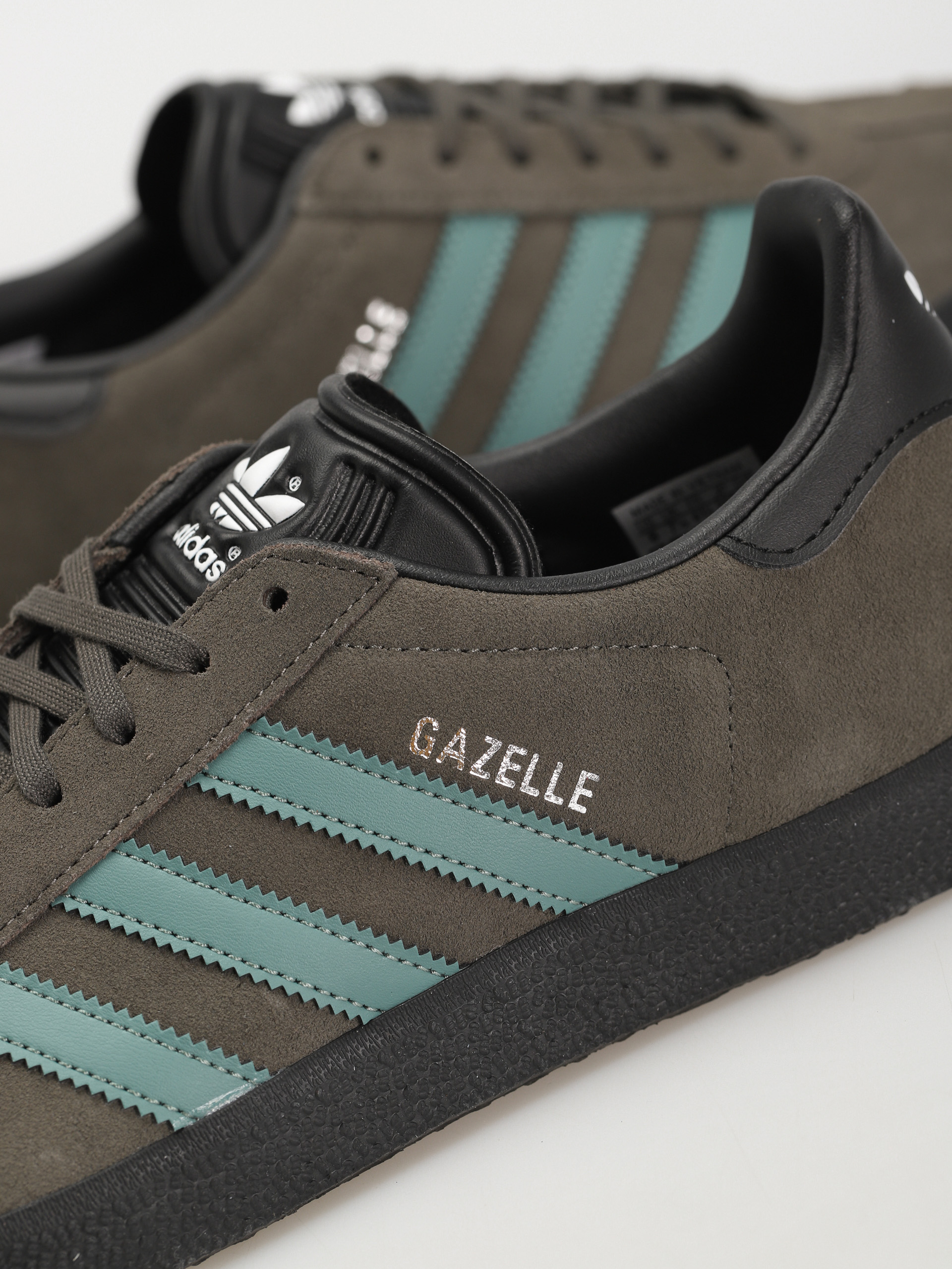 Boty adidas Originals Gazelle (panton/panton/cblack)