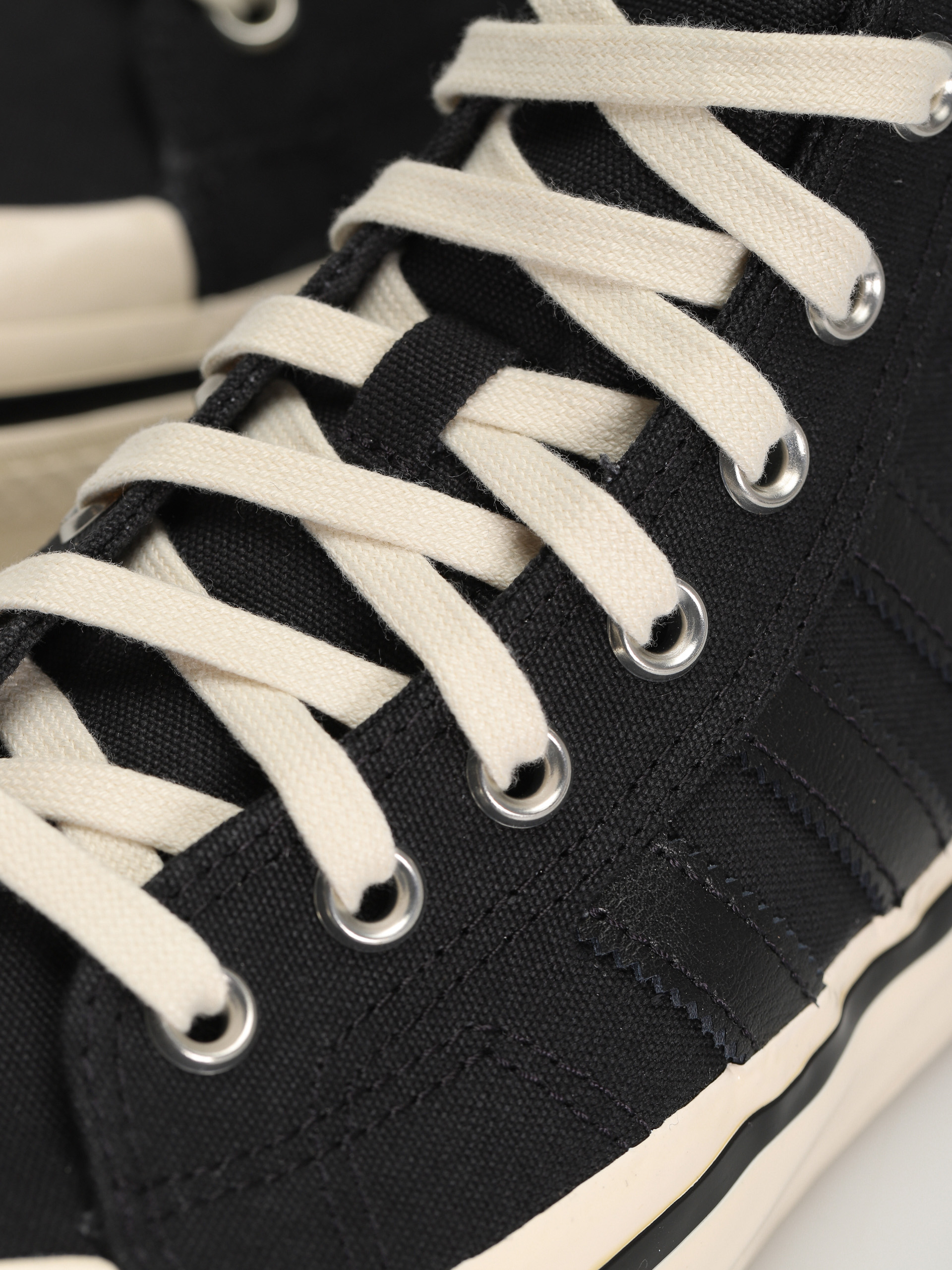 Boty adidas Originals Nizza Hi Rf 74 (cblack/cwhite/gum3)