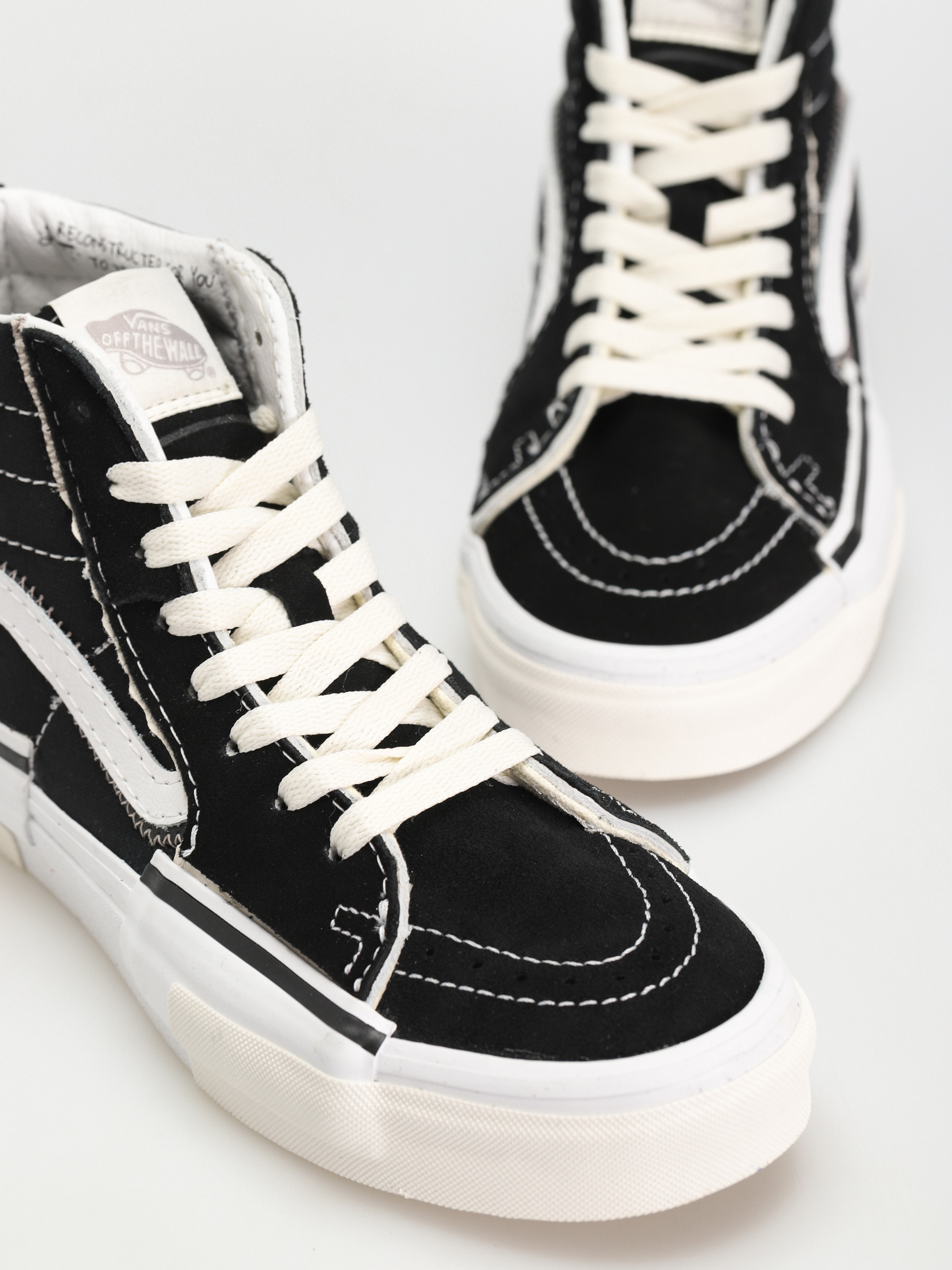 Boty Vans Sk8 Hi Reconstruct (black/true white)