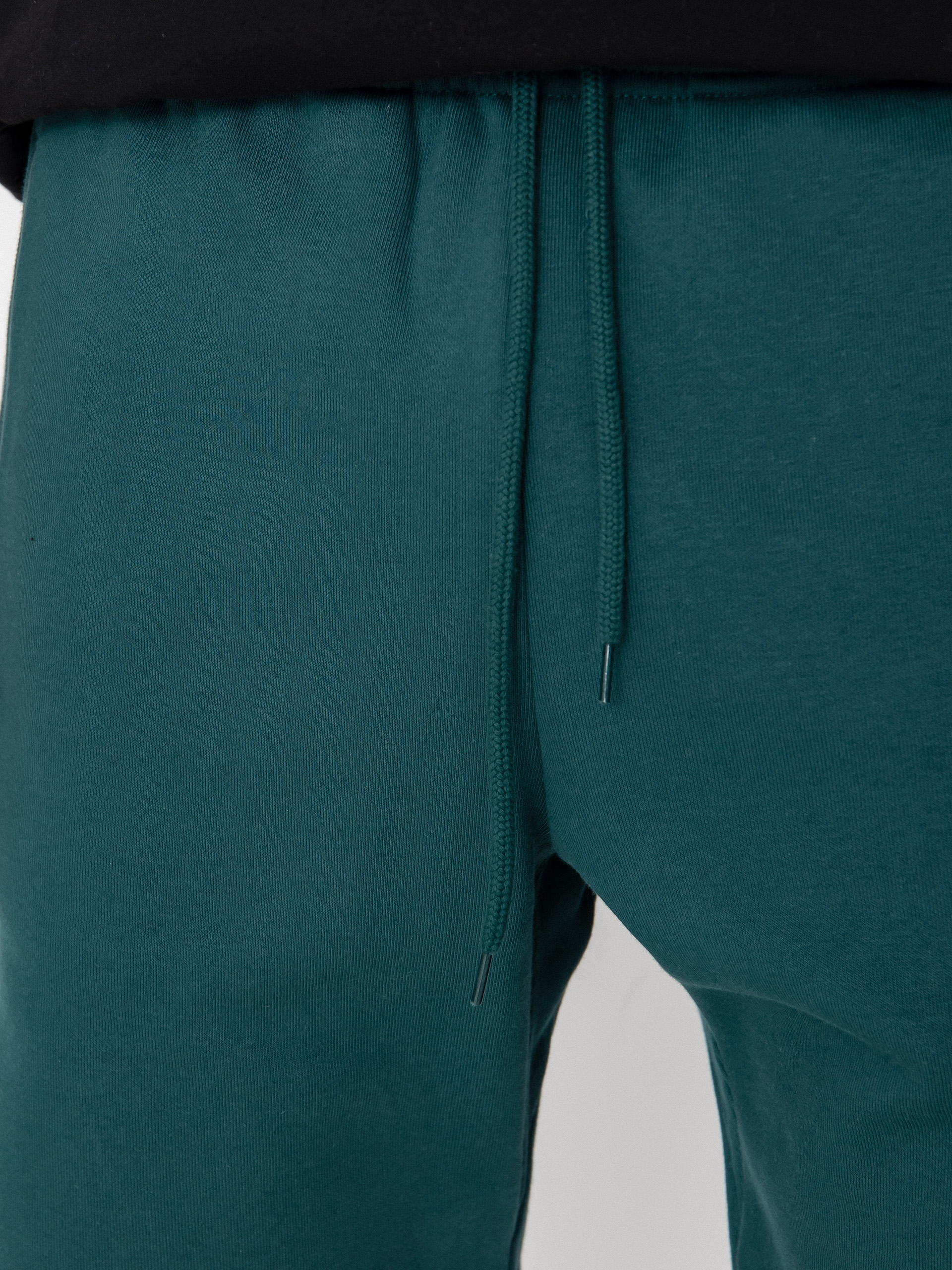 Kraťasy Carhartt WIP Chase (botanic/gold)