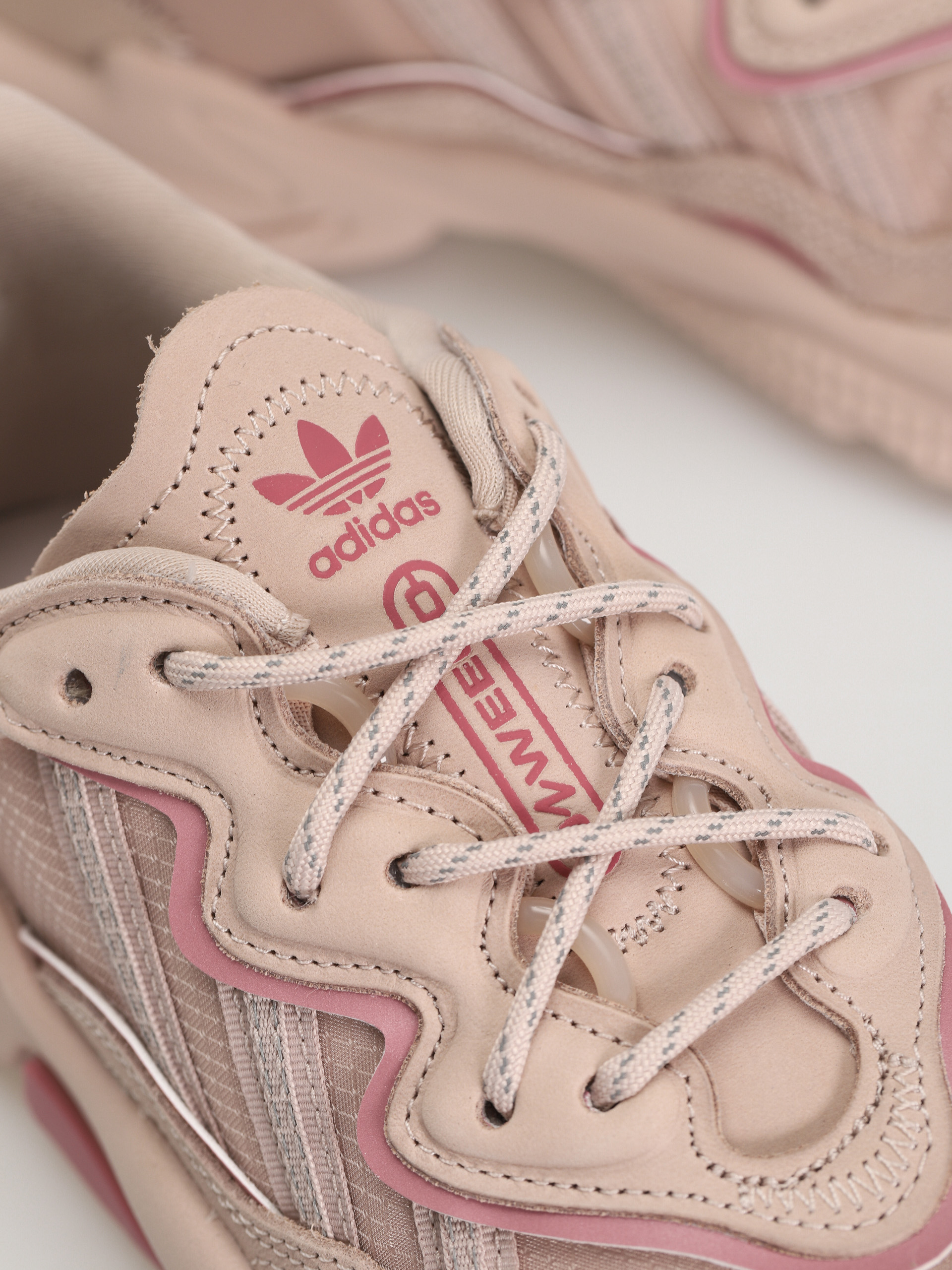 Boty adidas Originals Ozweego Wmn (wontau/pnkstr/wontau)