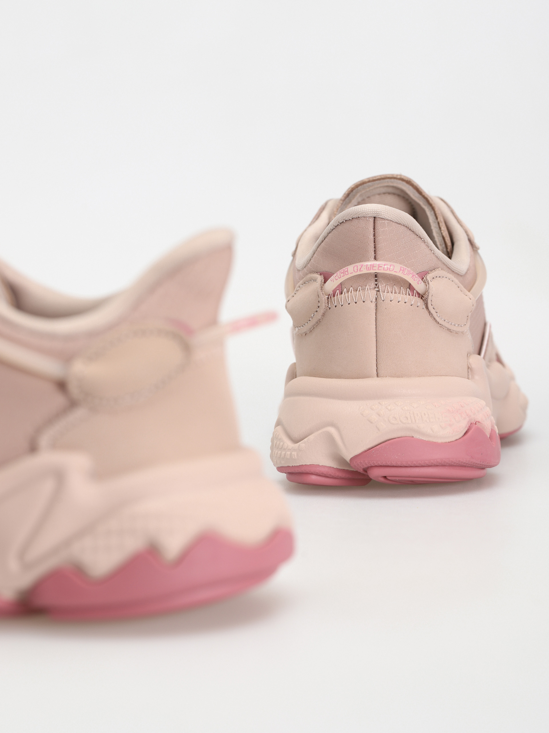 Boty adidas Originals Ozweego Wmn (wontau/pnkstr/wontau)