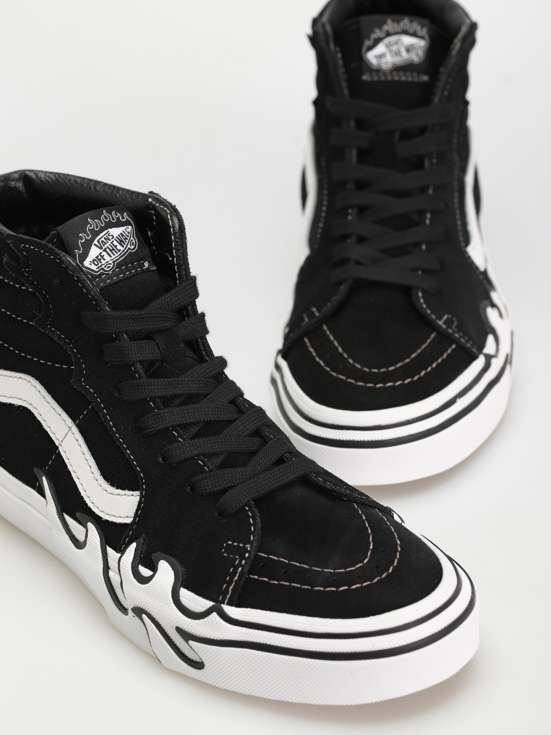 Boty Vans Sk8 Hi Flame (suede black/white)
