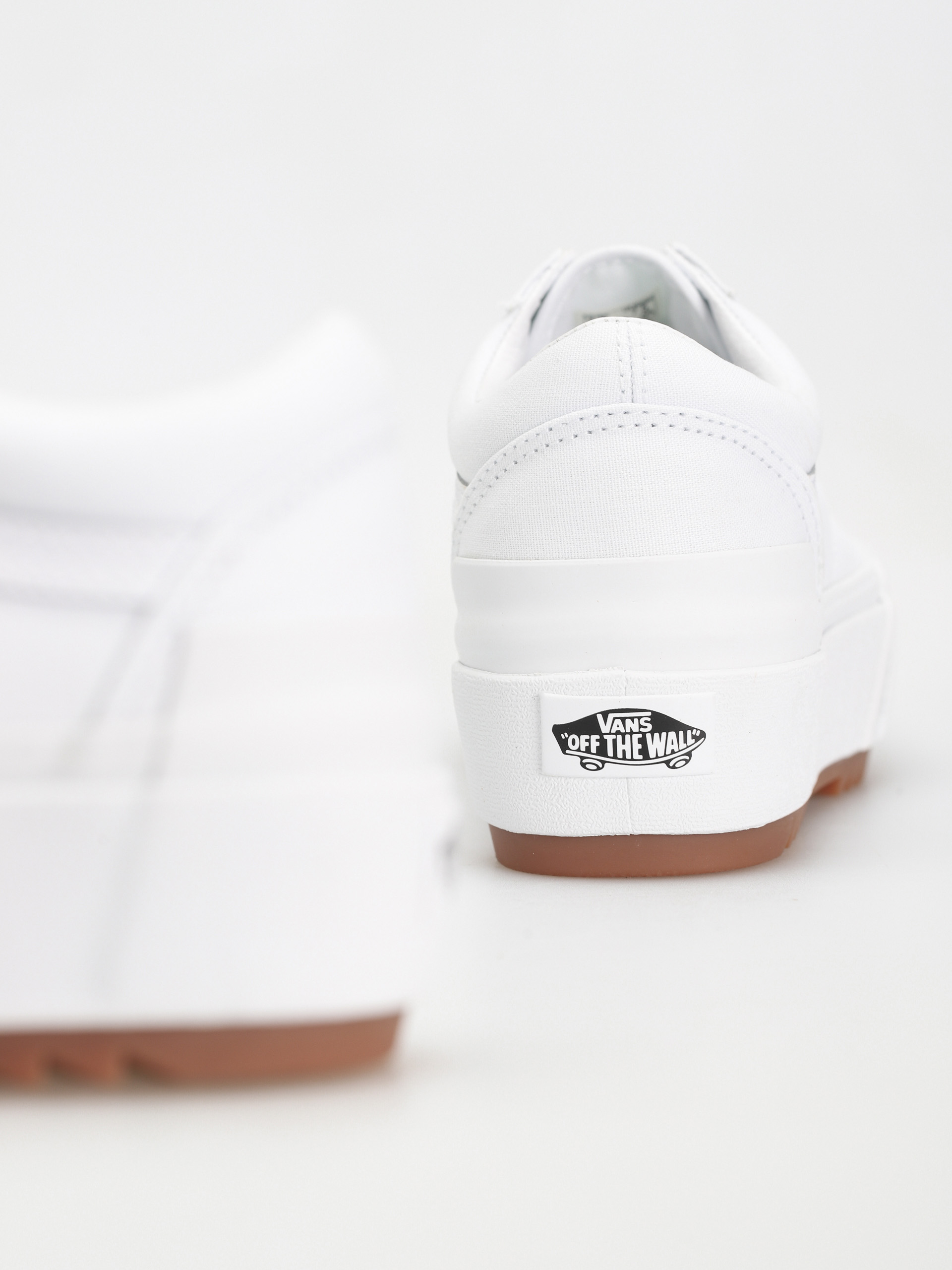 Boty Vans Old Skool Stacked Wmn (canvas/true white)