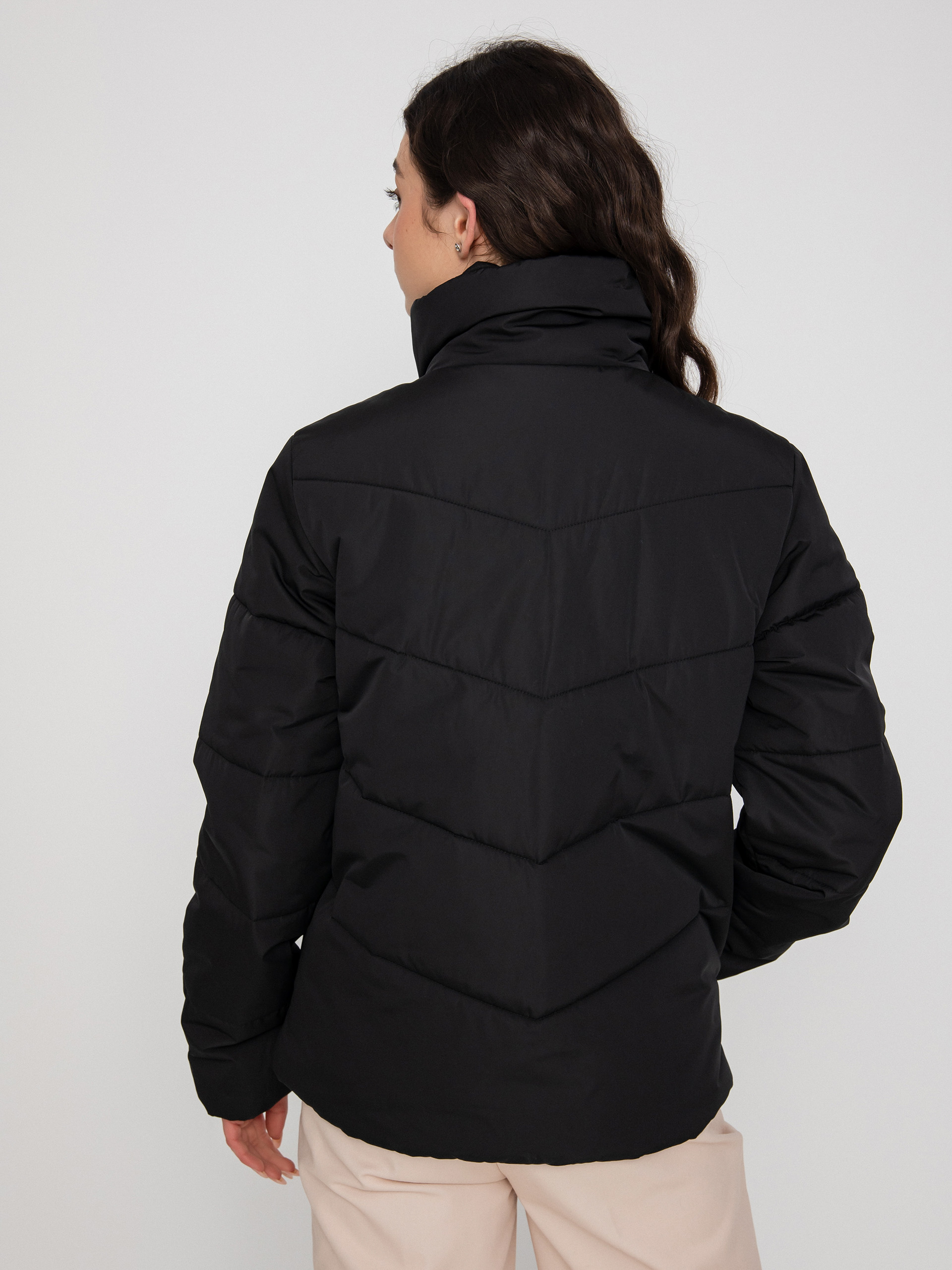 Bunda Vans Foundry Puff MTE Wmn (black)