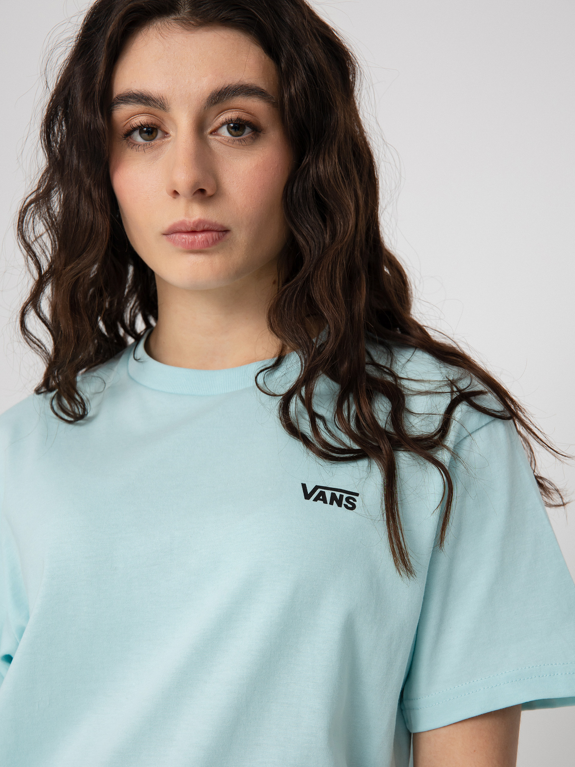 Tričko Vans Left Chest Logo Wmn (blue glow)