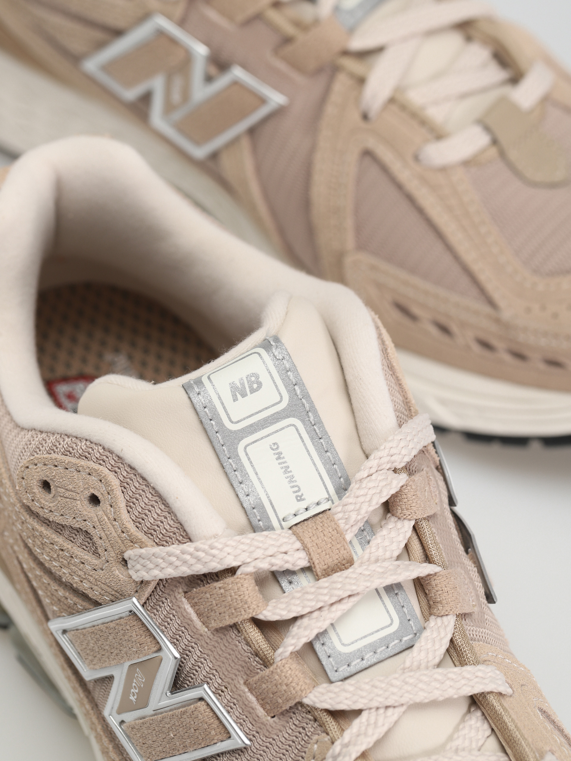 Boty New Balance 1906R (mindful grey)