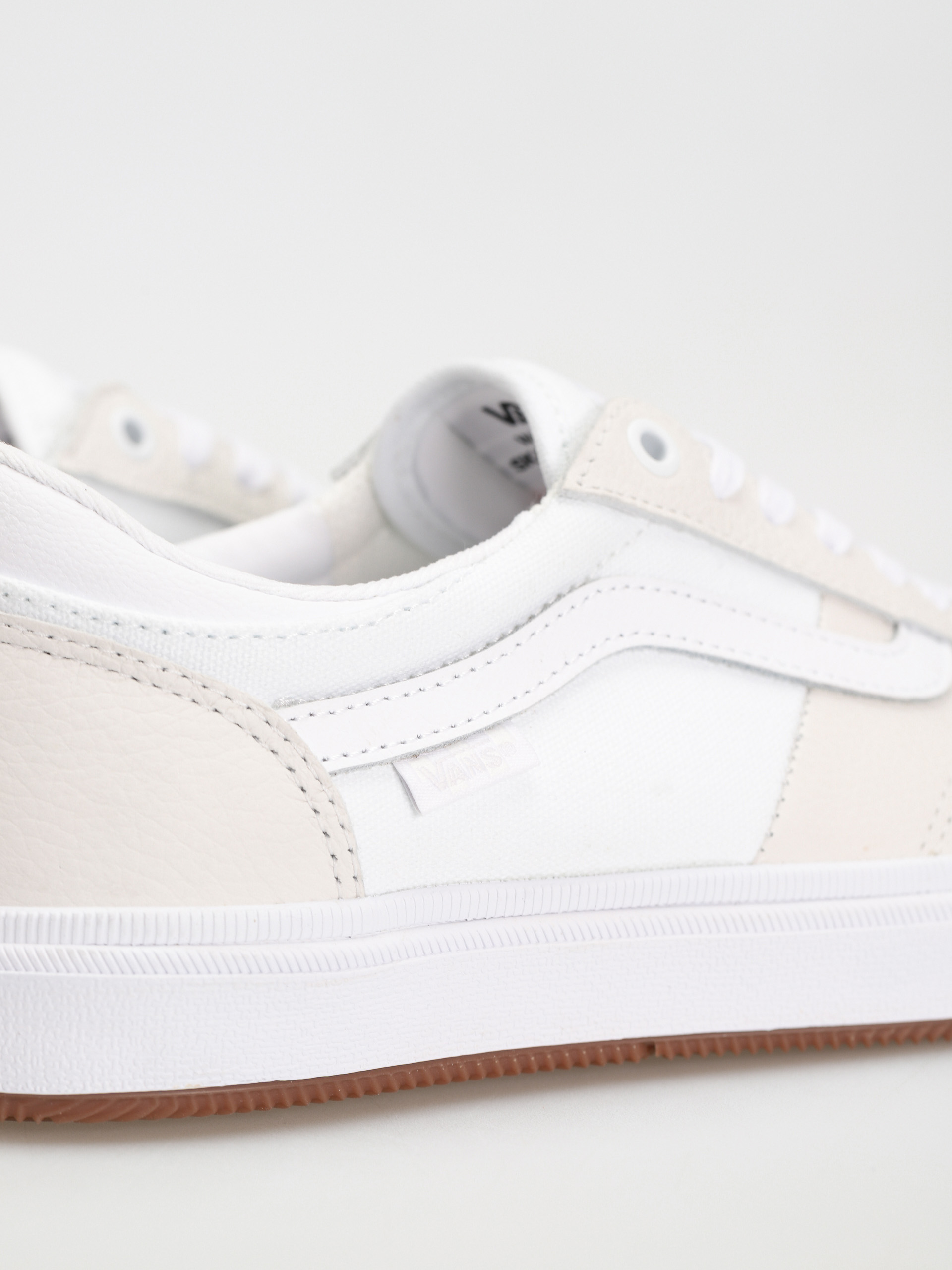 Boty Vans Gilbert Crockett (leather white/white)