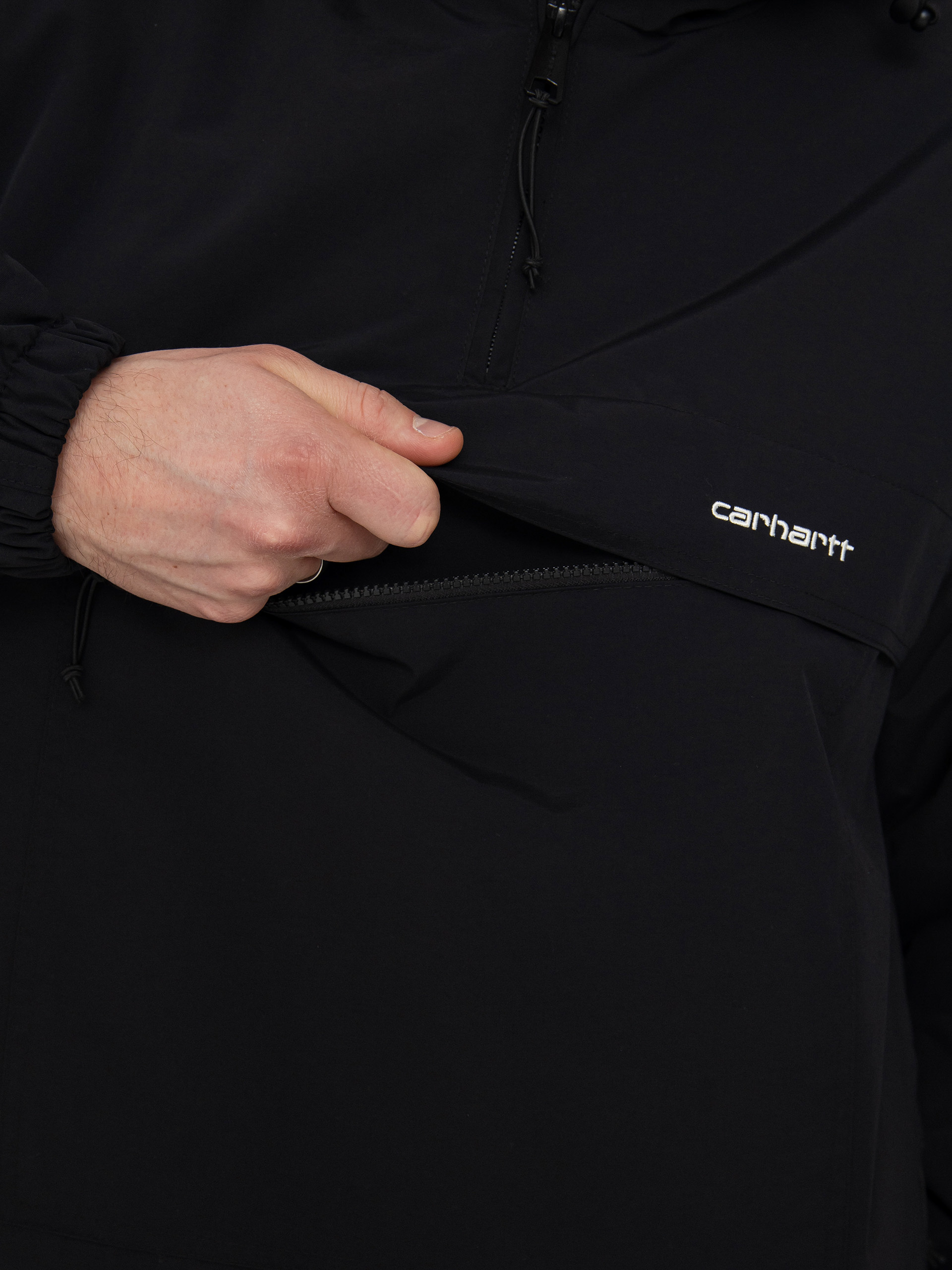 Bunda Carhartt WIP Windbreaker (black/white)