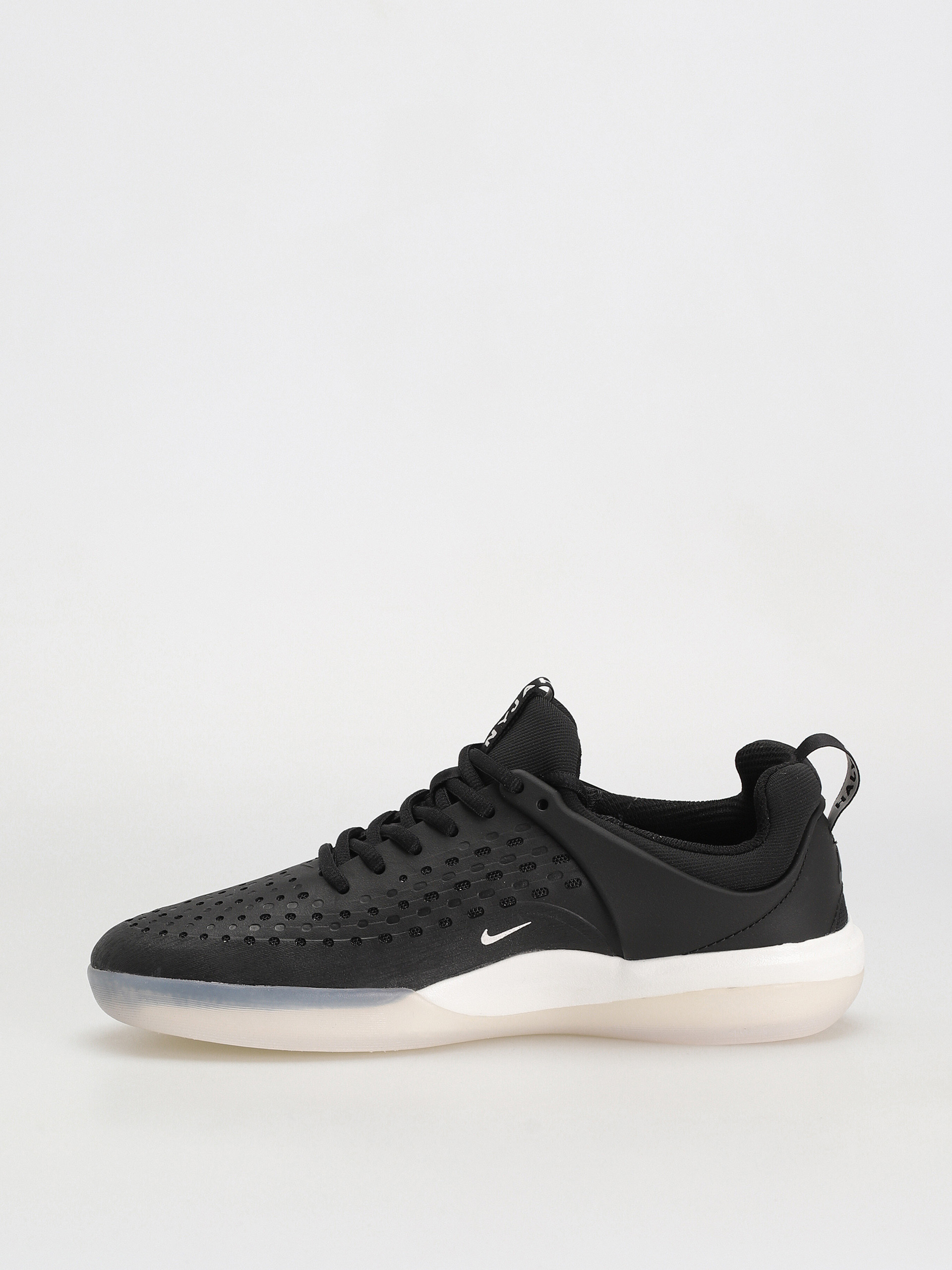 Boty Nike SB Nyjah 3 (black/white black summit white)