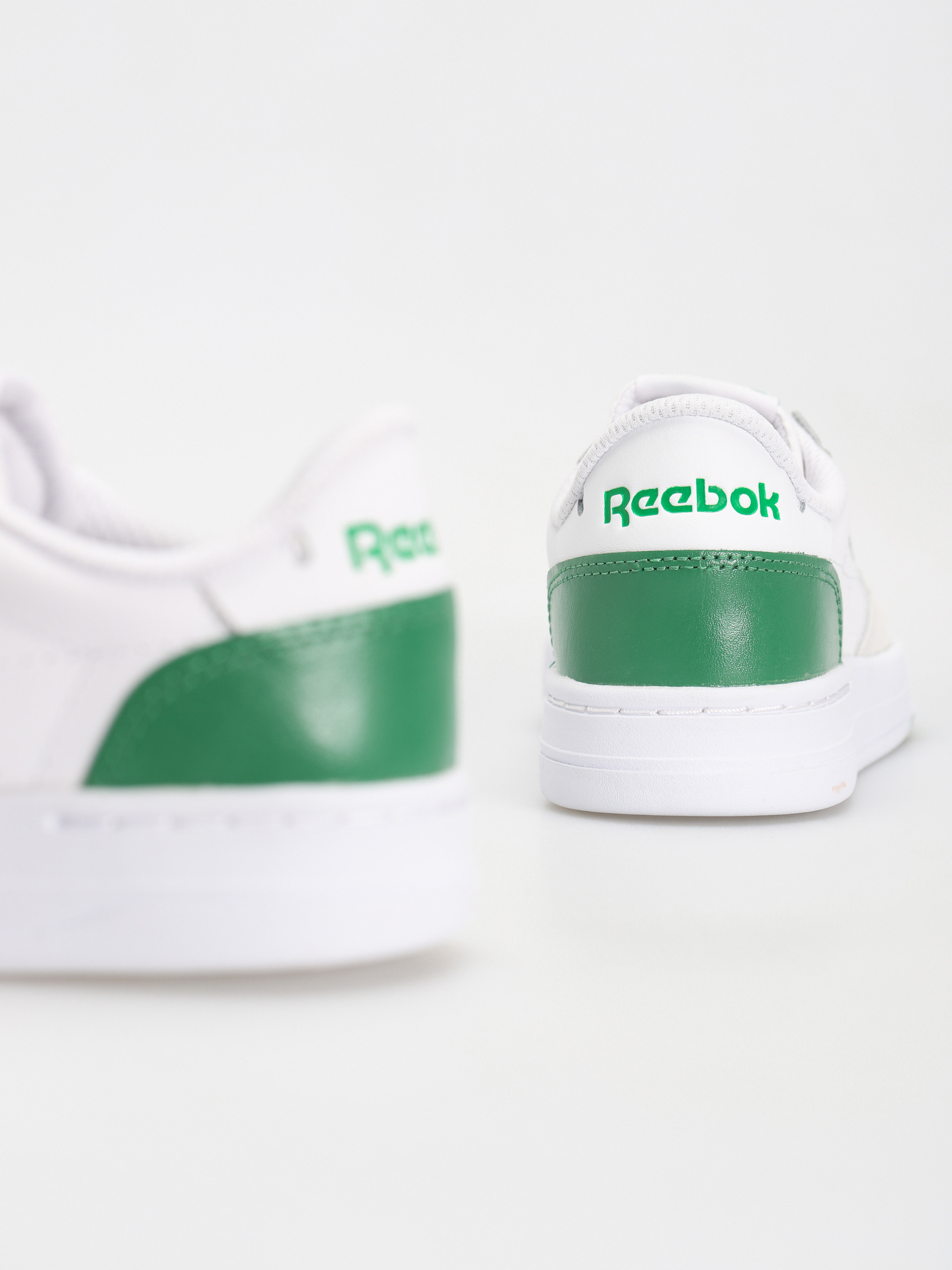 Boty Reebok Court Peak (ftwwht/purgry/glegrn)