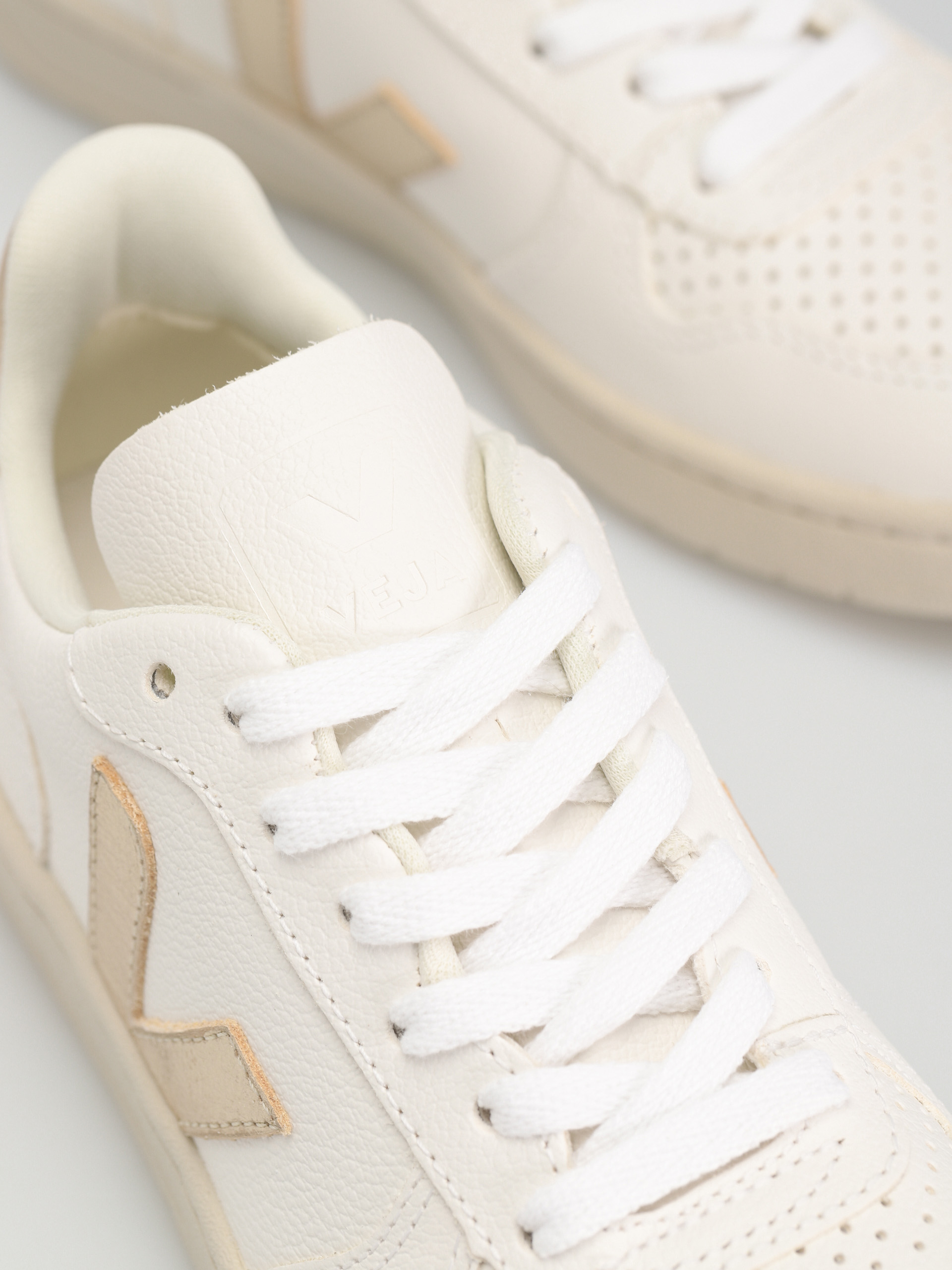 Boty Veja V-10 Wmn (extra white platine)