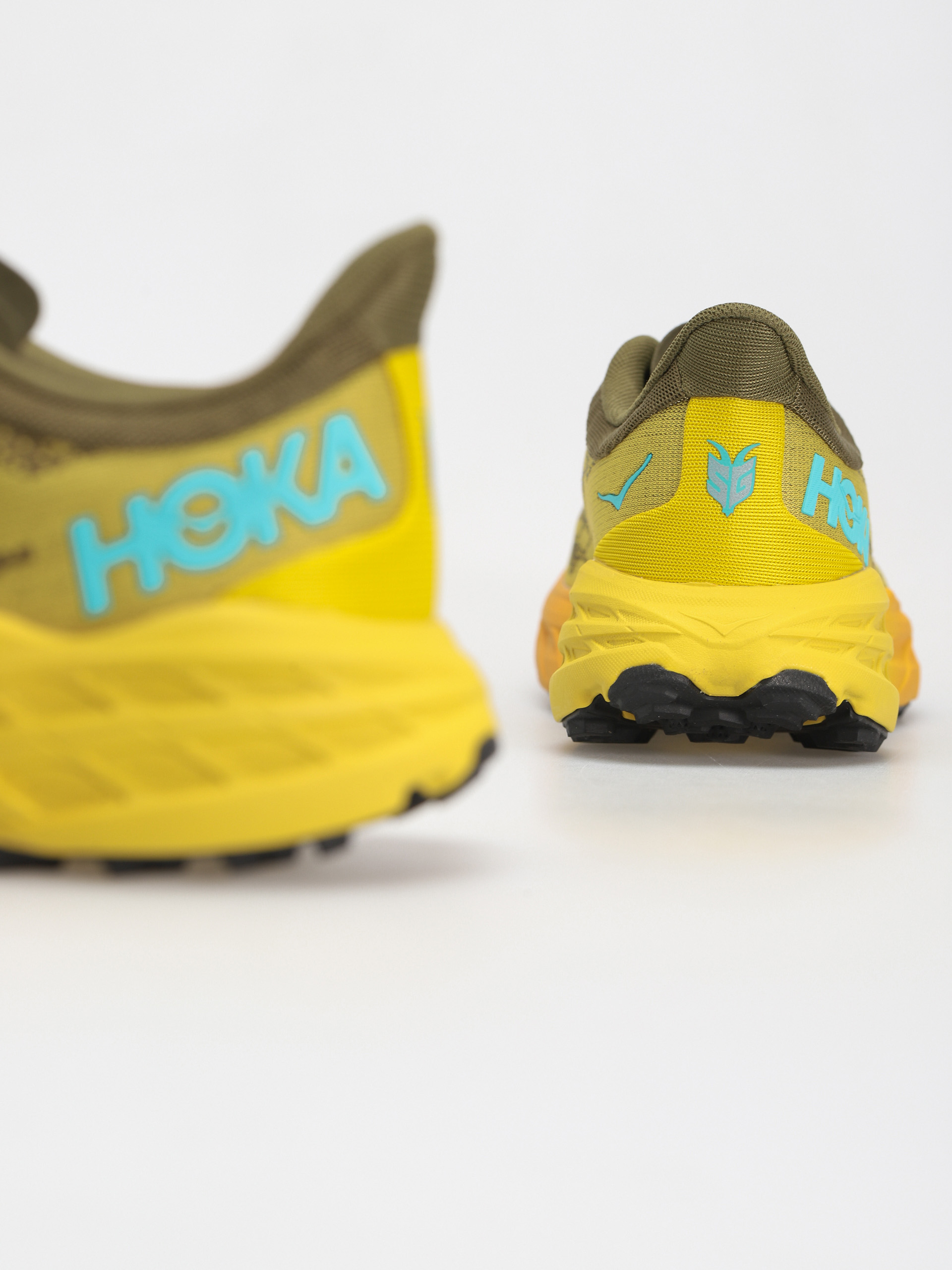 Boty Hoka Speedgoat 5 (avocado/passion fruit)