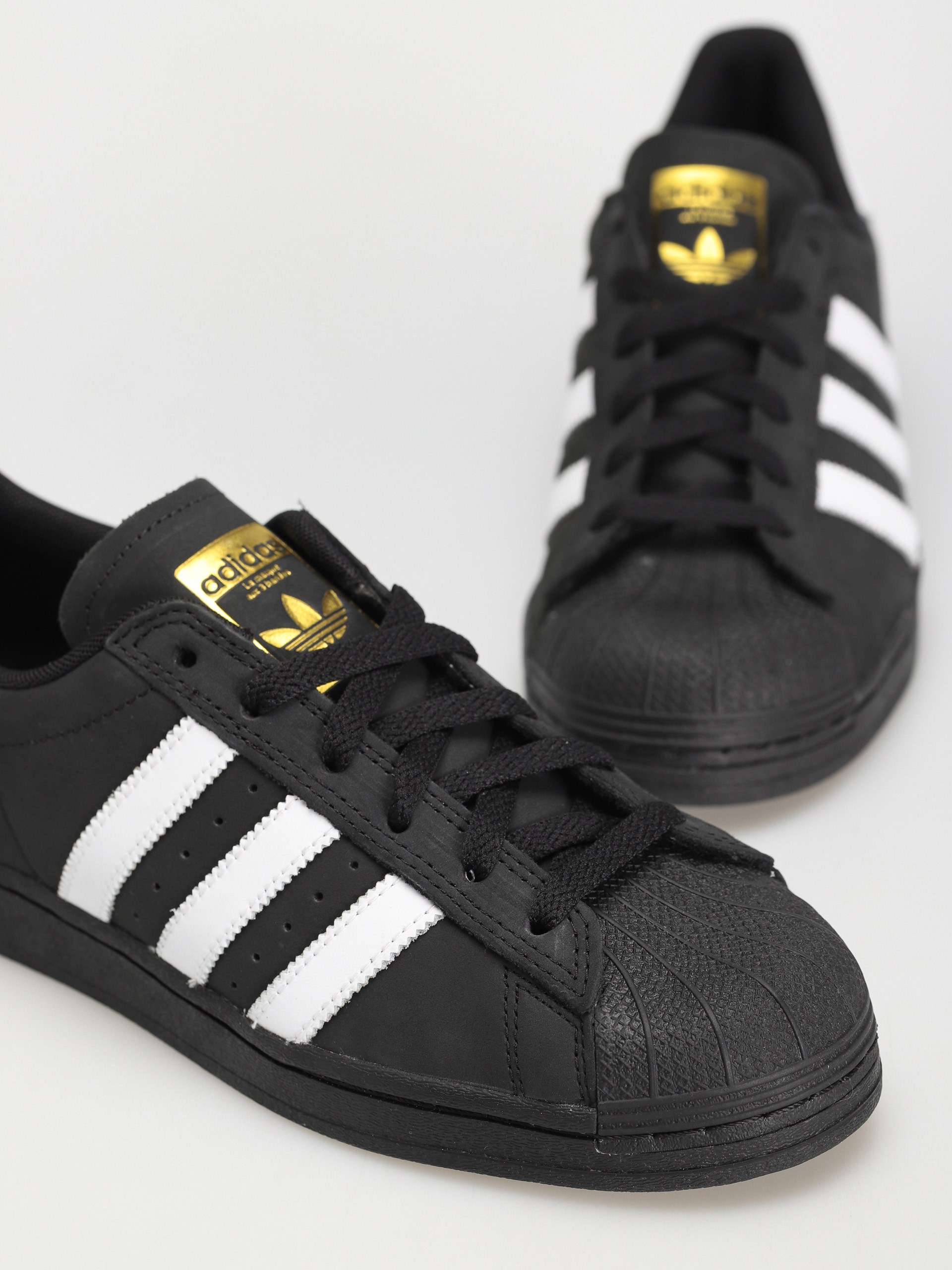 Boty adidas Superstar Adv (cblack/ftwwht/goldmt)