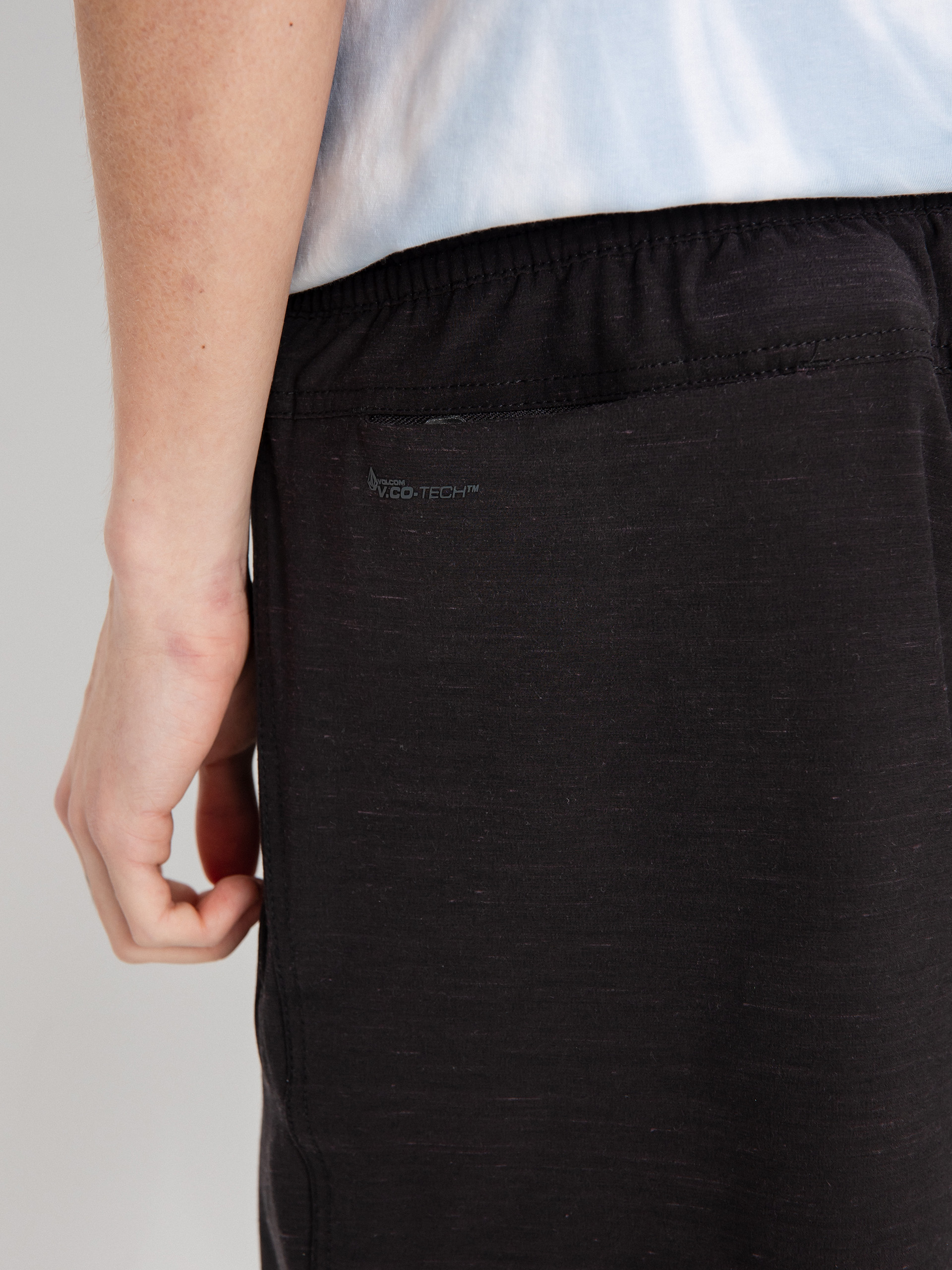 Kraťasy Volcom Wrecpack Hybrid 19 (black)