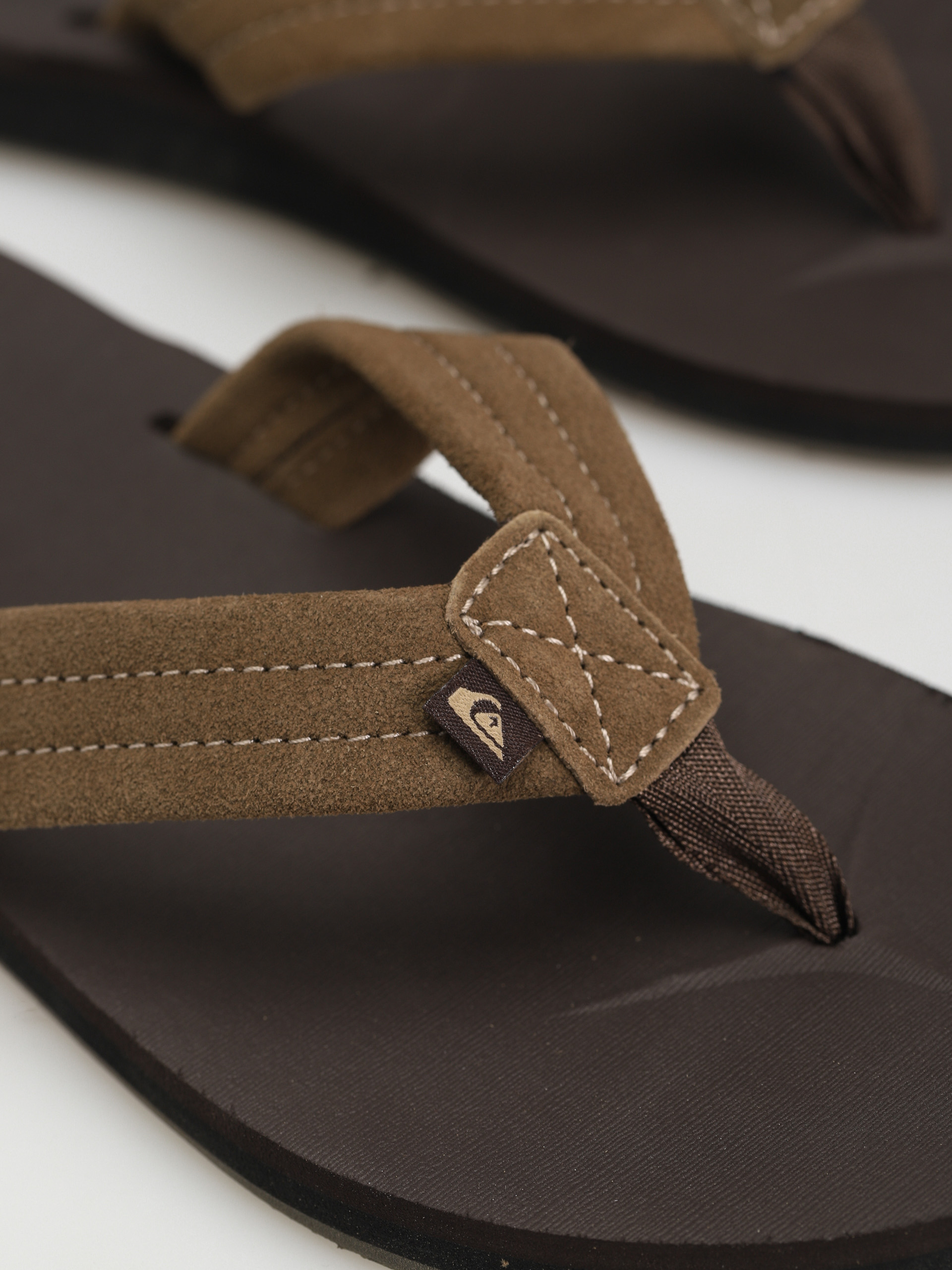 Plážovky Quiksilver Carver Suede Core (brown 1)