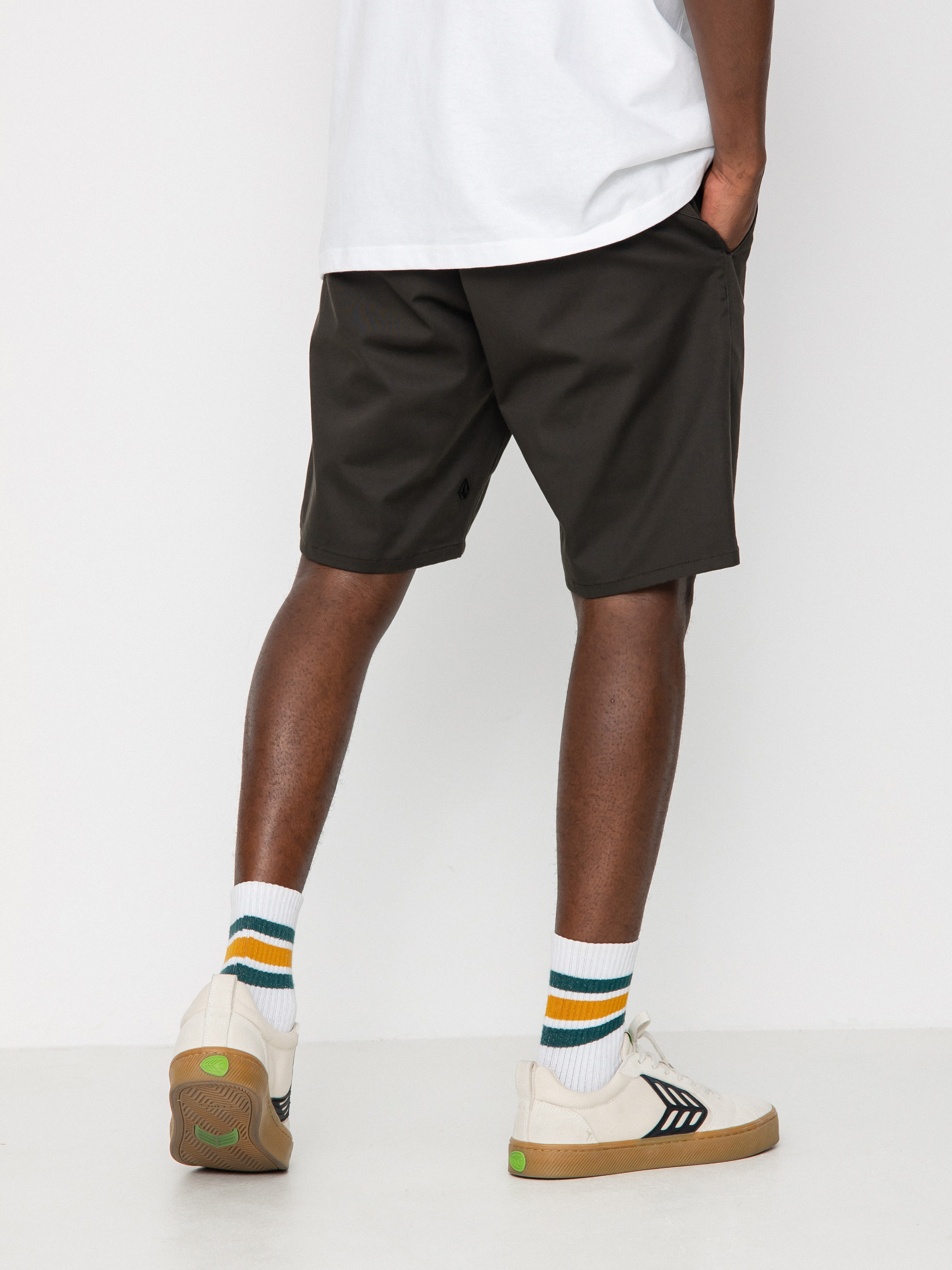 Kraťasy Volcom Frickin Mdrn Stch 19 (rinsed black)