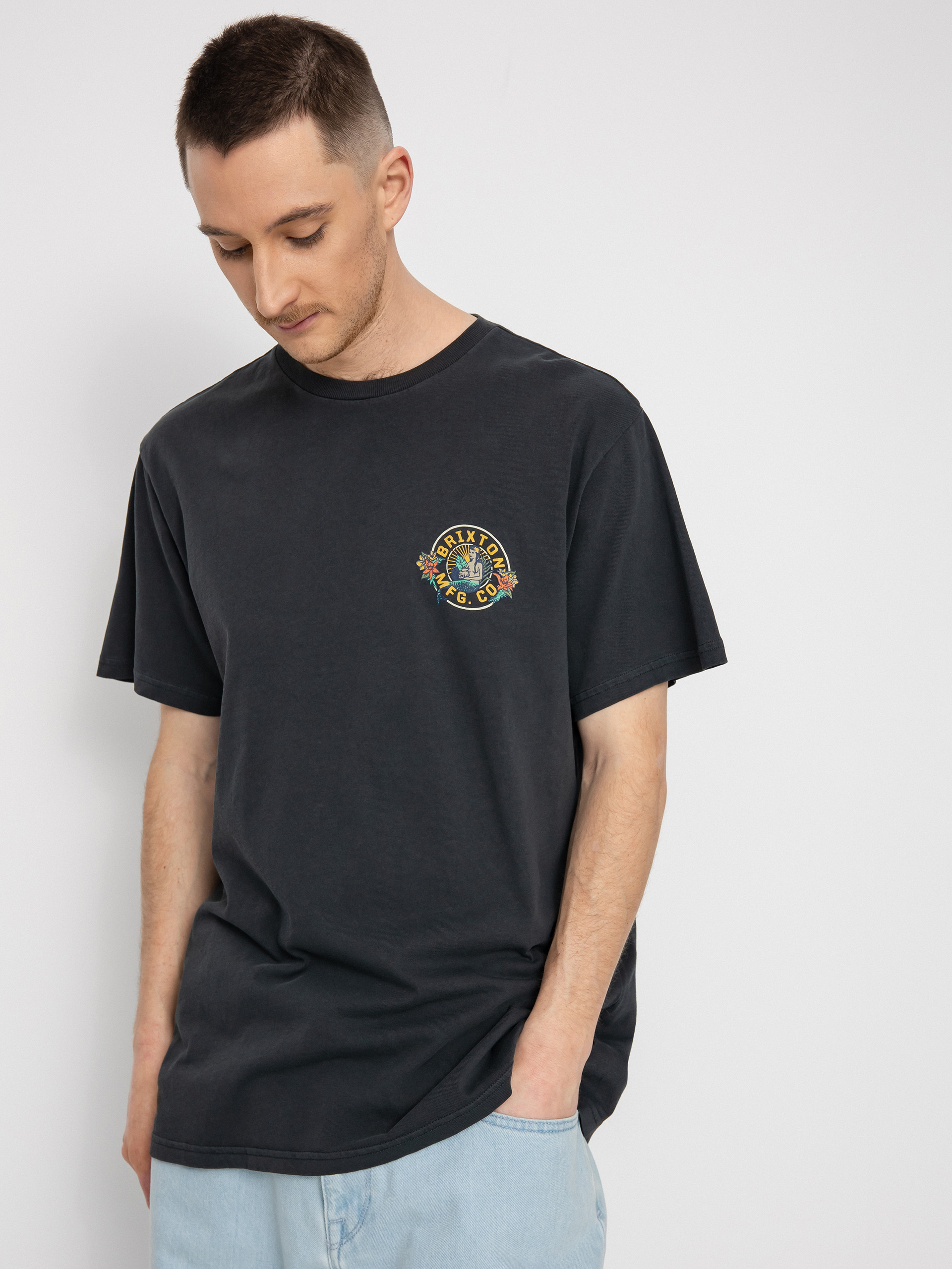 Tričko Brixton Geneva (black worn wash)