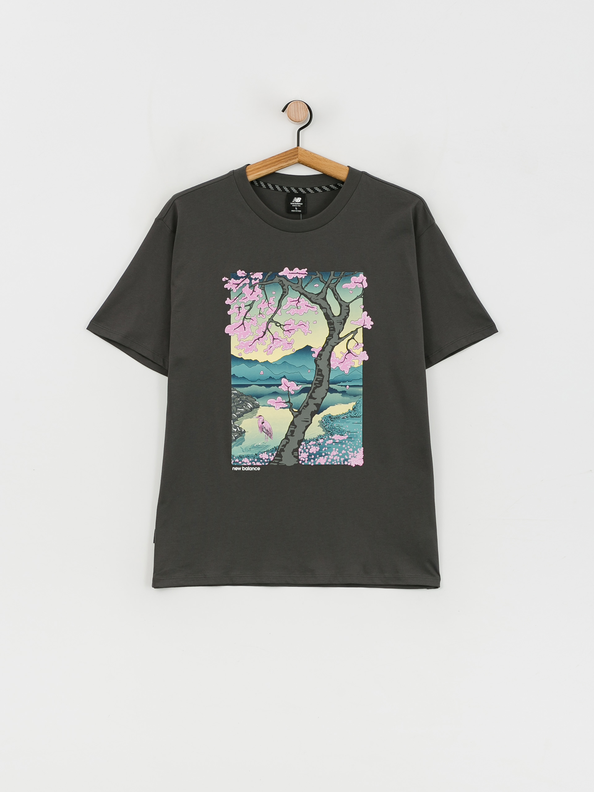 Tričko New Balance At Graphic (blacktop)