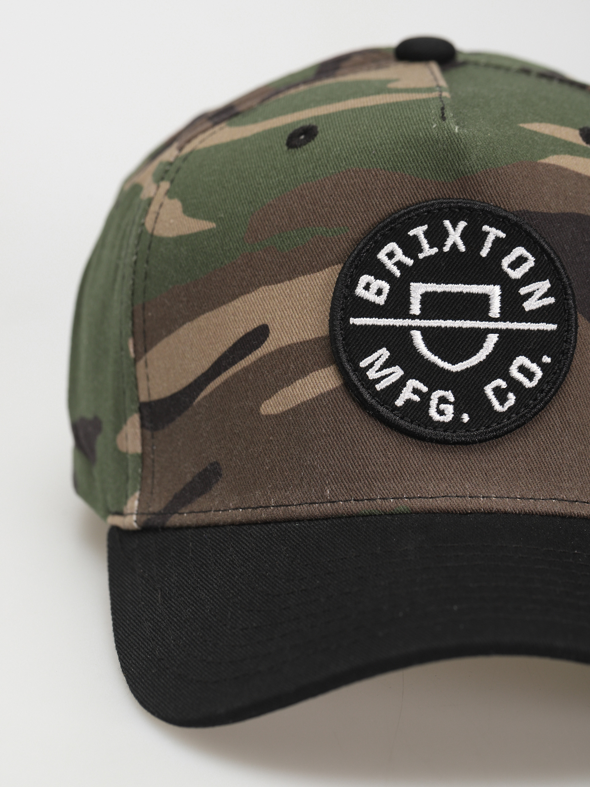 Kšiltovka  Brixton Crest C Mp Snapback (camo surplus/black)