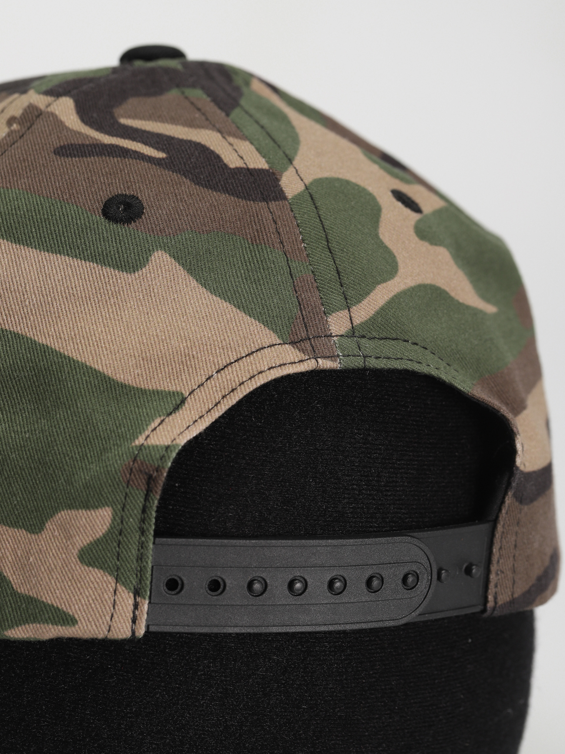 Kšiltovka  Brixton Crest C Mp Snapback (camo surplus/black)