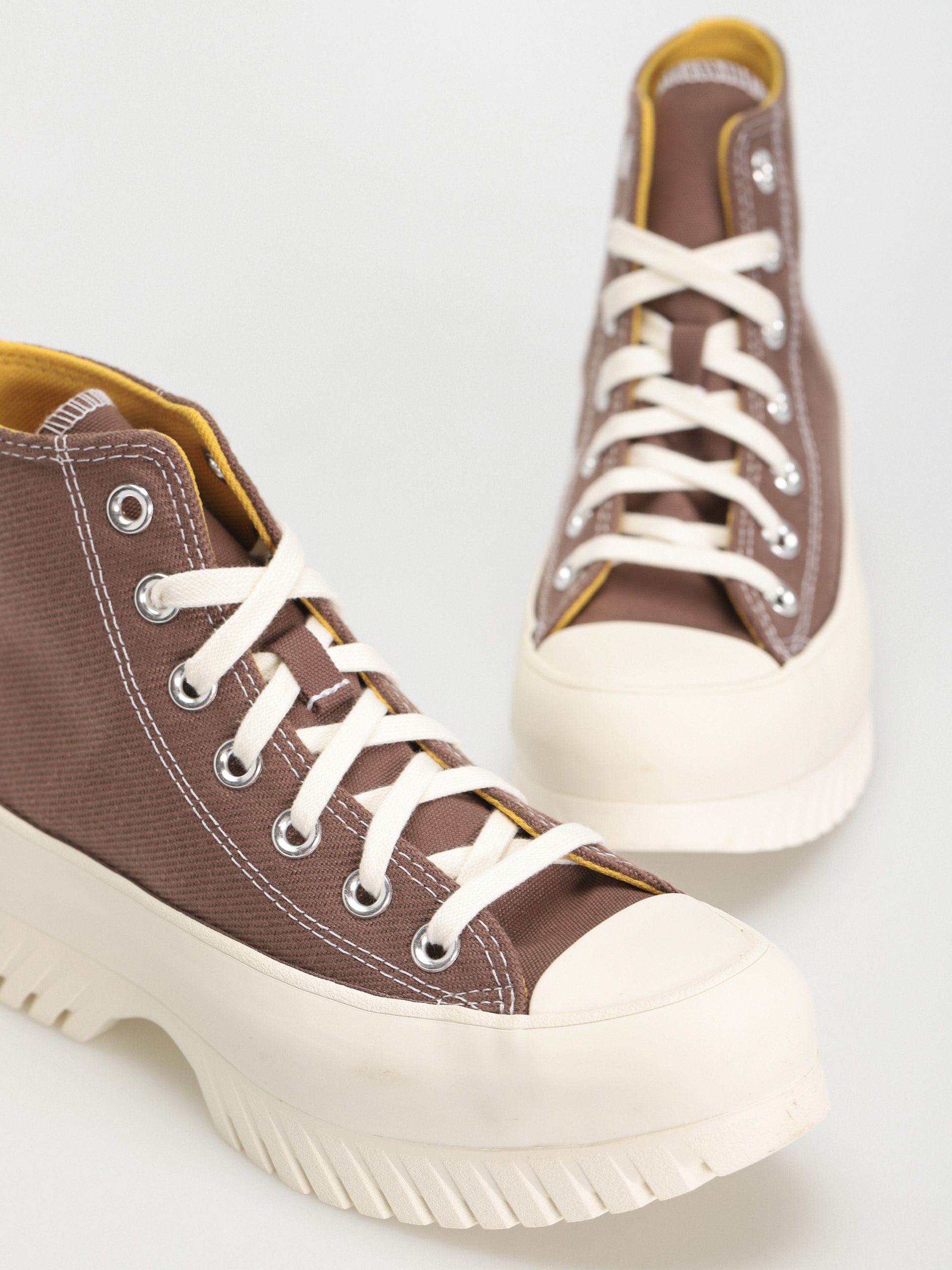 Boty Converse Chuck Taylor All Star Lugged 2.0 Hi (squirrel friend)