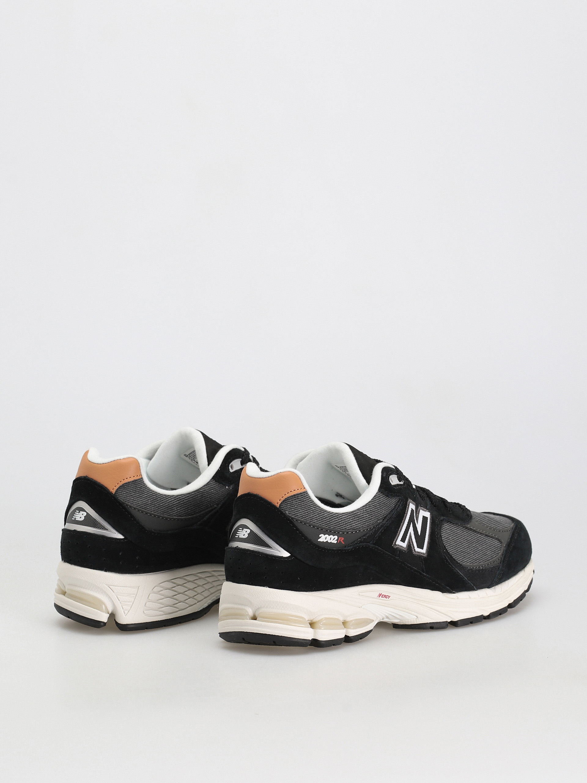 Boty New Balance 2002R (black)