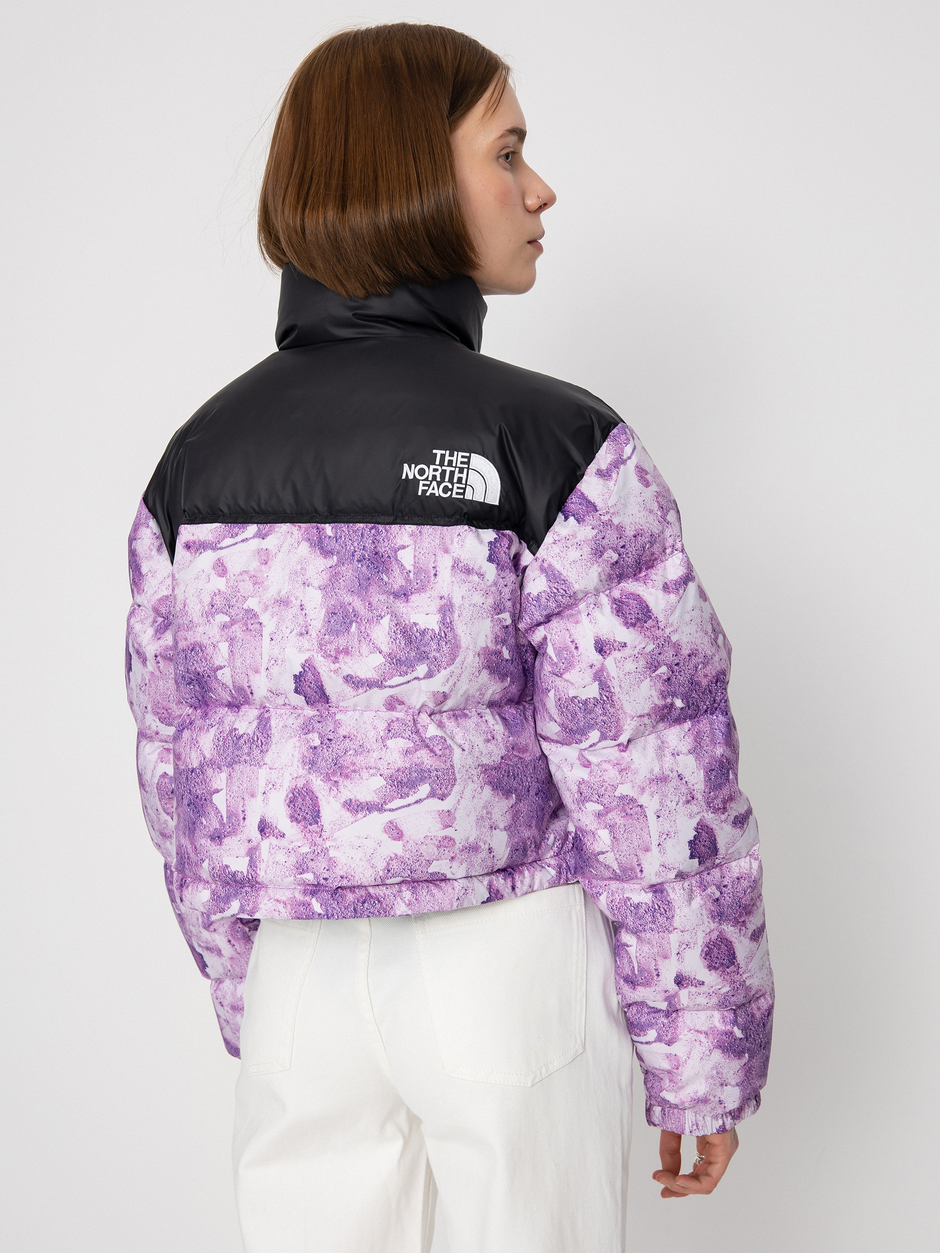 Bunda The North Face Nuptse Short Wmn (lat1)