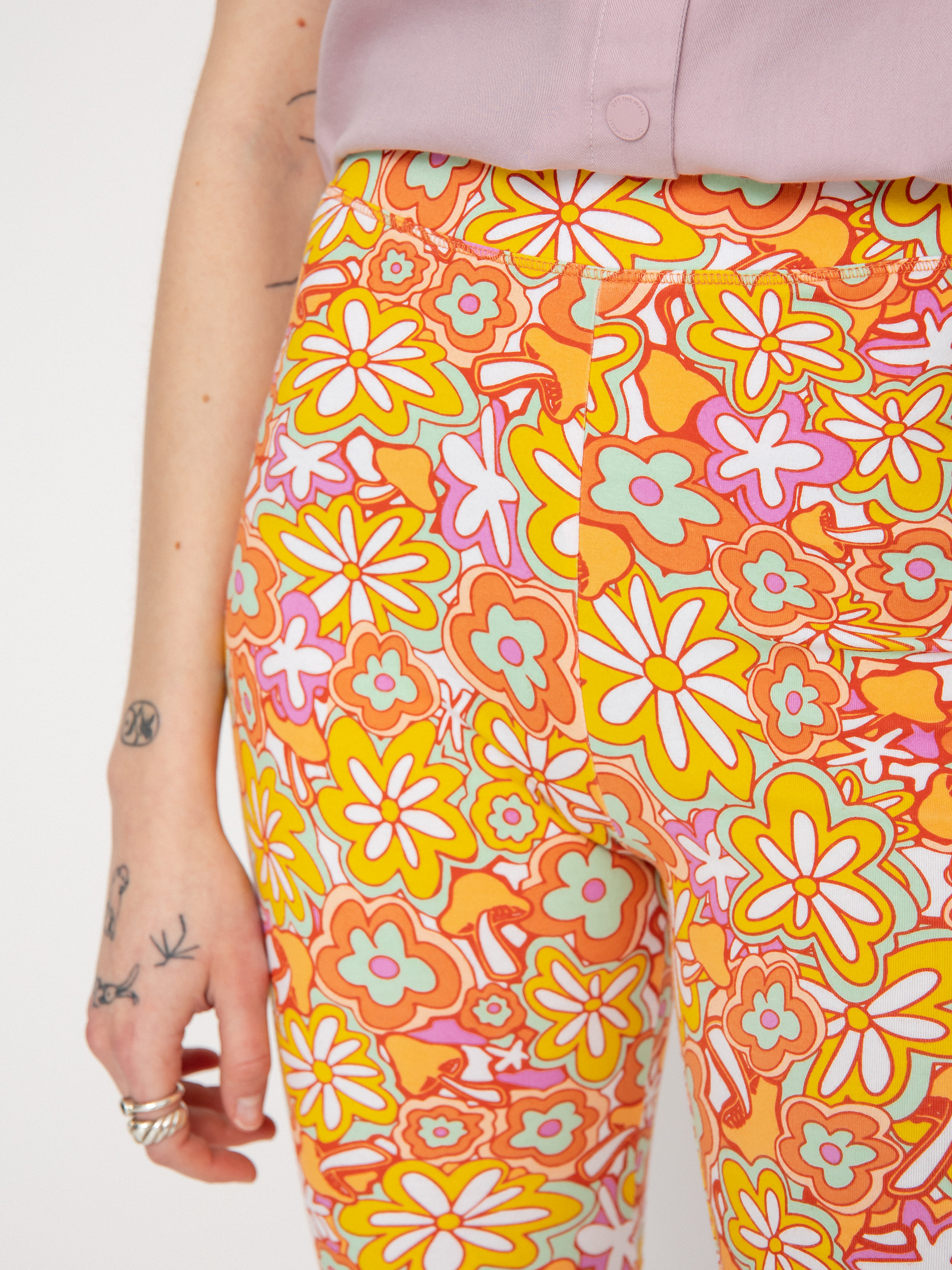 Leginy Vans Flying V Print Wmn (flying v sun baked)