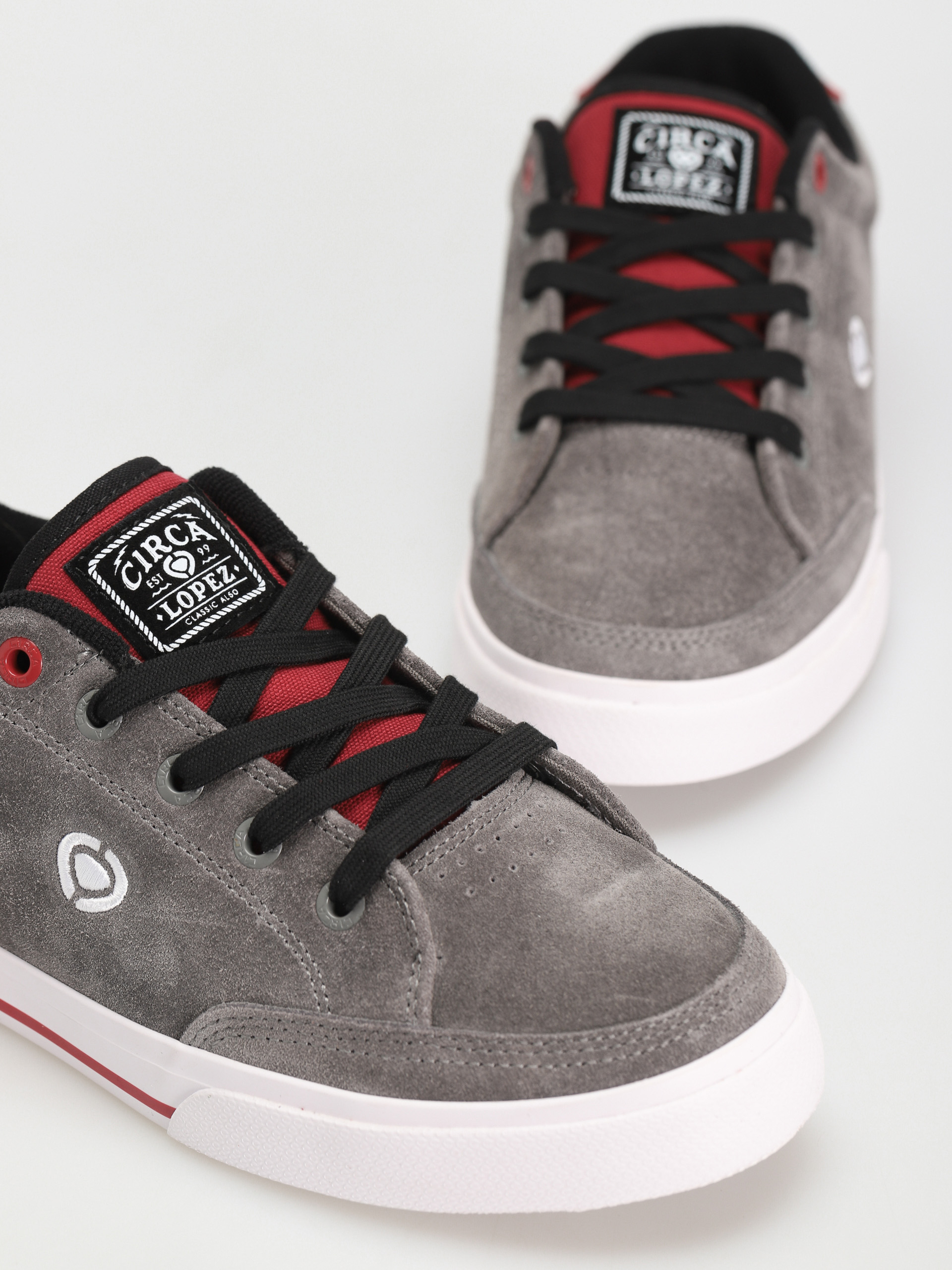 Boty Circa Al 50 Slim (charcoal grey/pompeian red/white)