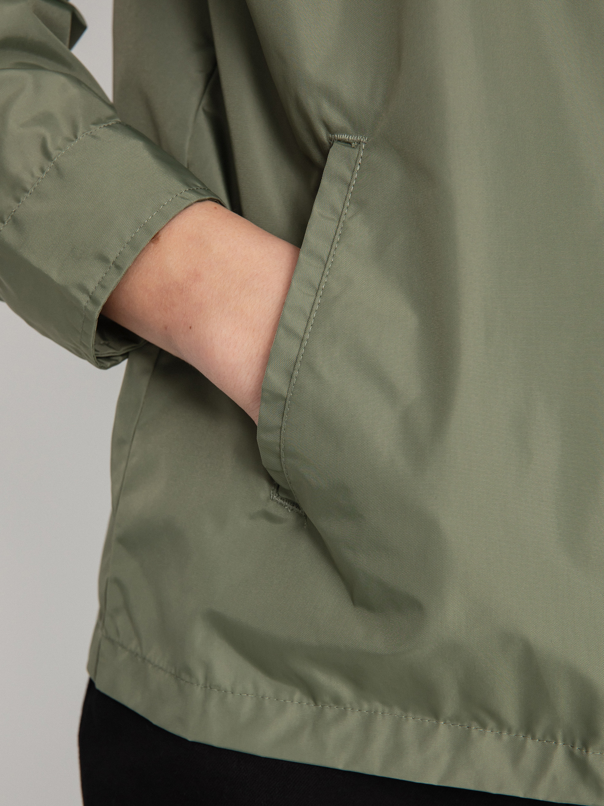 Bunda Brixton Utopia Vintage Nylon (olive surplus)