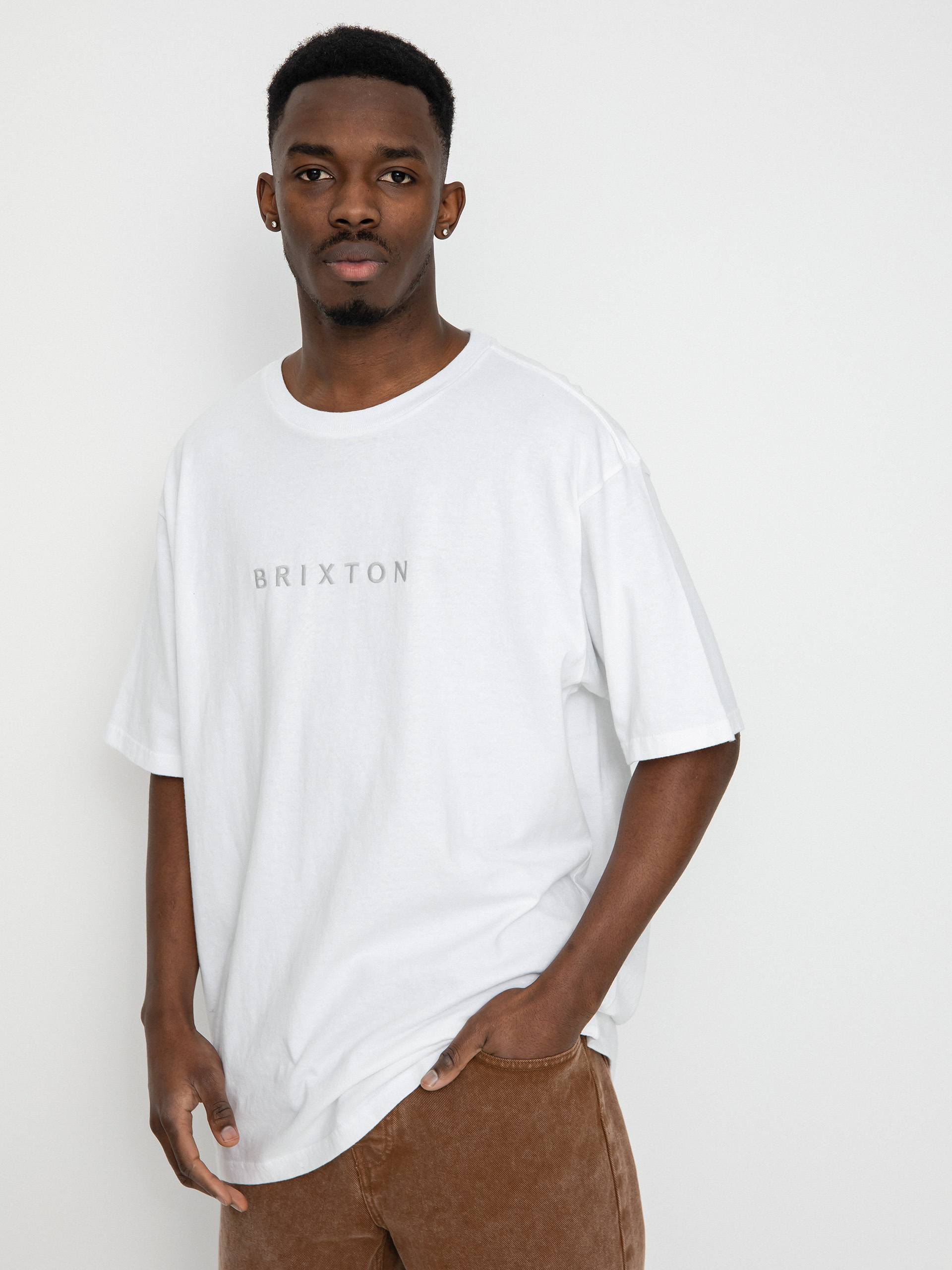 Tričko Brixton Alpha Line Relaxed (white garment dye)