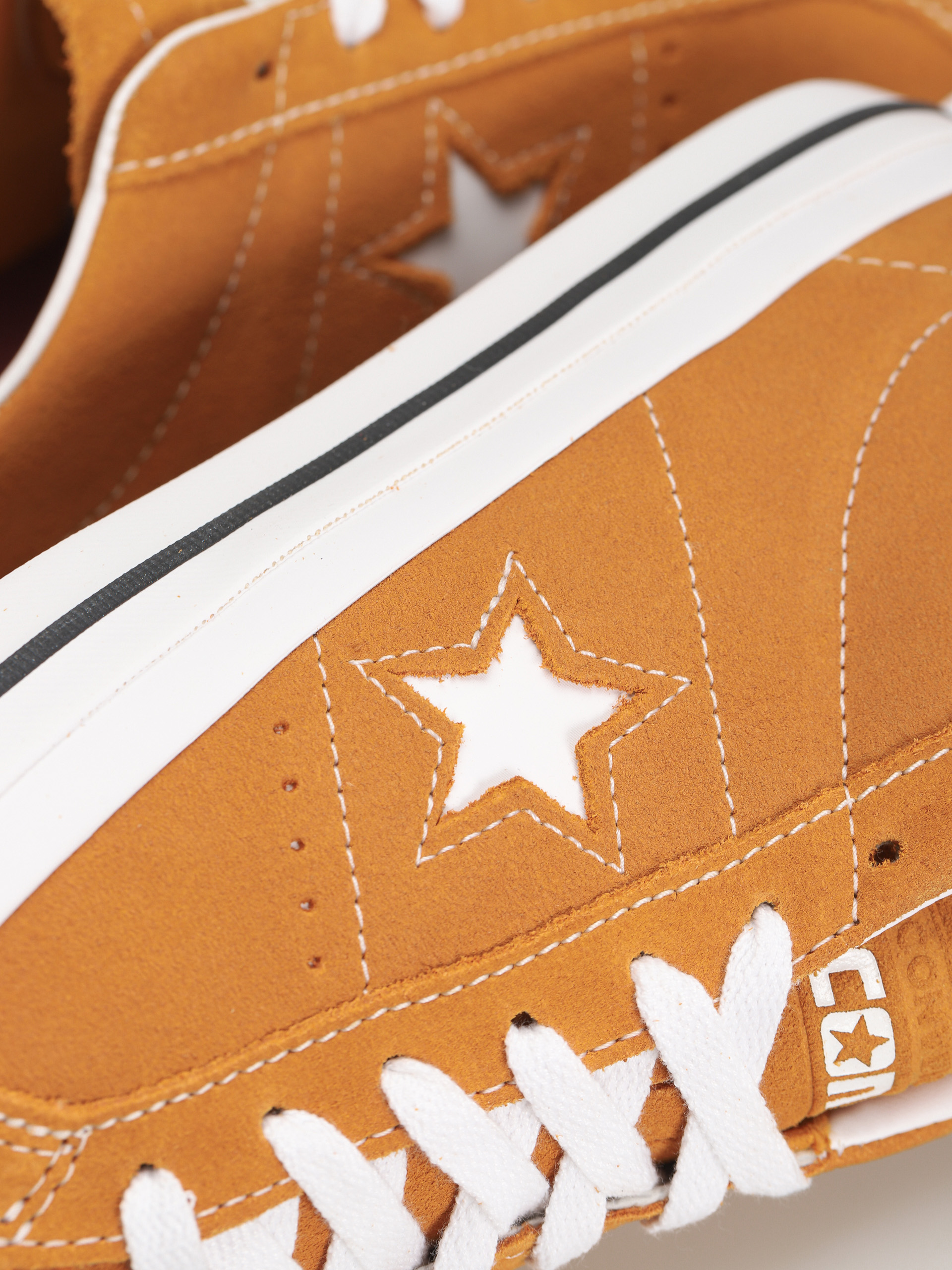 Boty Converse One Star Pro OX (golden sundial/white)