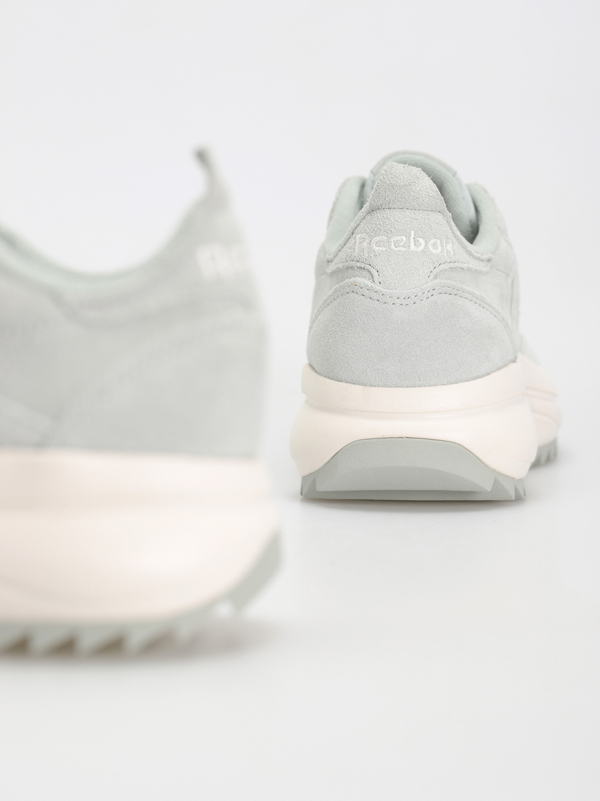 Boty Reebok Classic Leather Sp Wmn (chalk/seaspr/chalk)