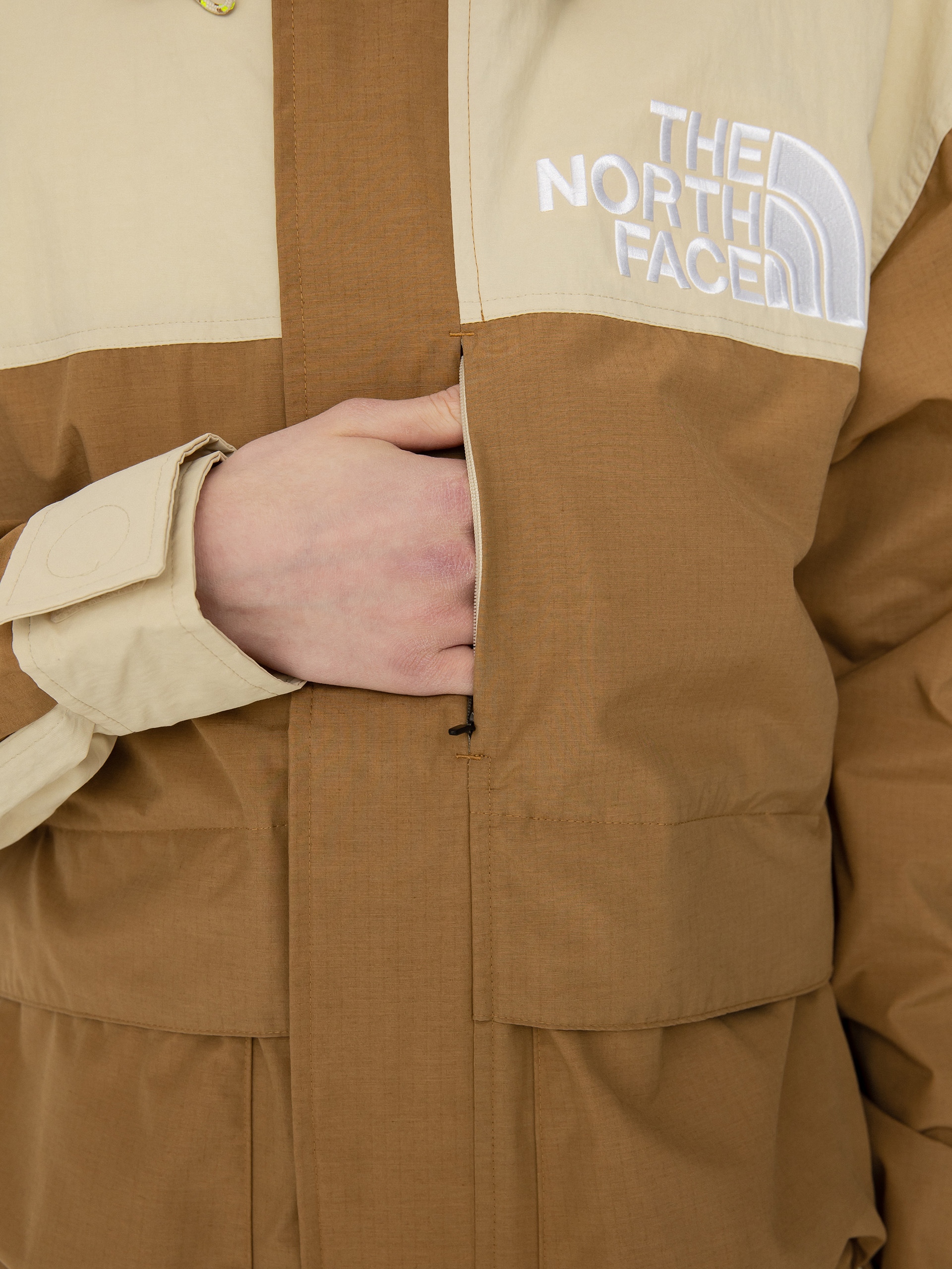 Bunda The North Face 86 Low-Fi Hi-Tek Mountain (utility brown/gravel)