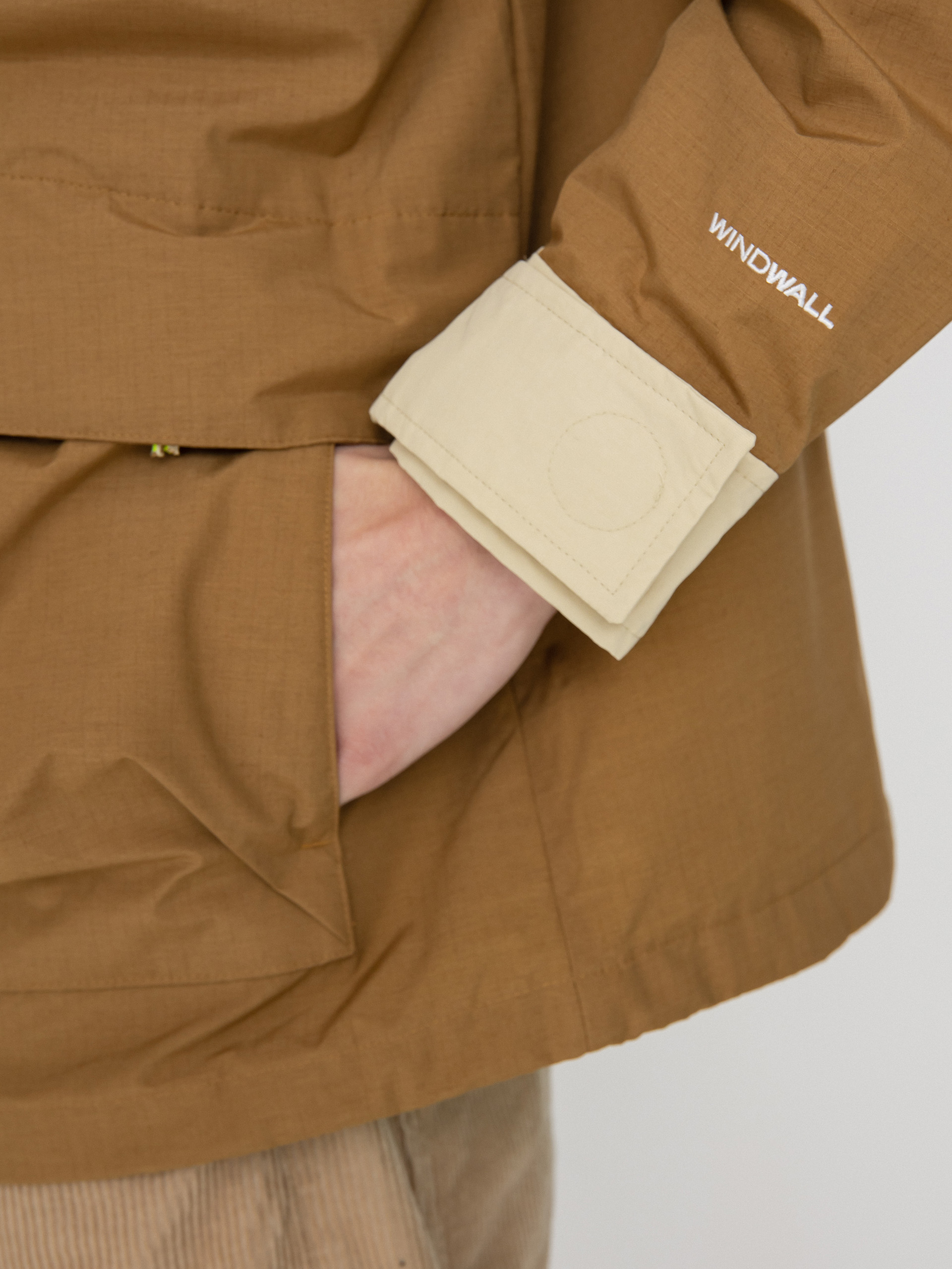 Bunda The North Face 86 Low-Fi Hi-Tek Mountain (utility brown/gravel)