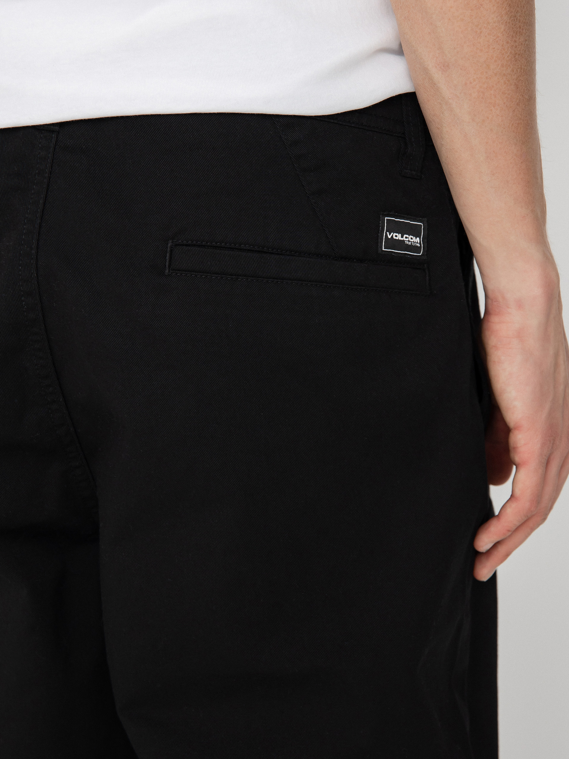 Kalhoty Volcom Pleated Loose Tapered Chino (black)