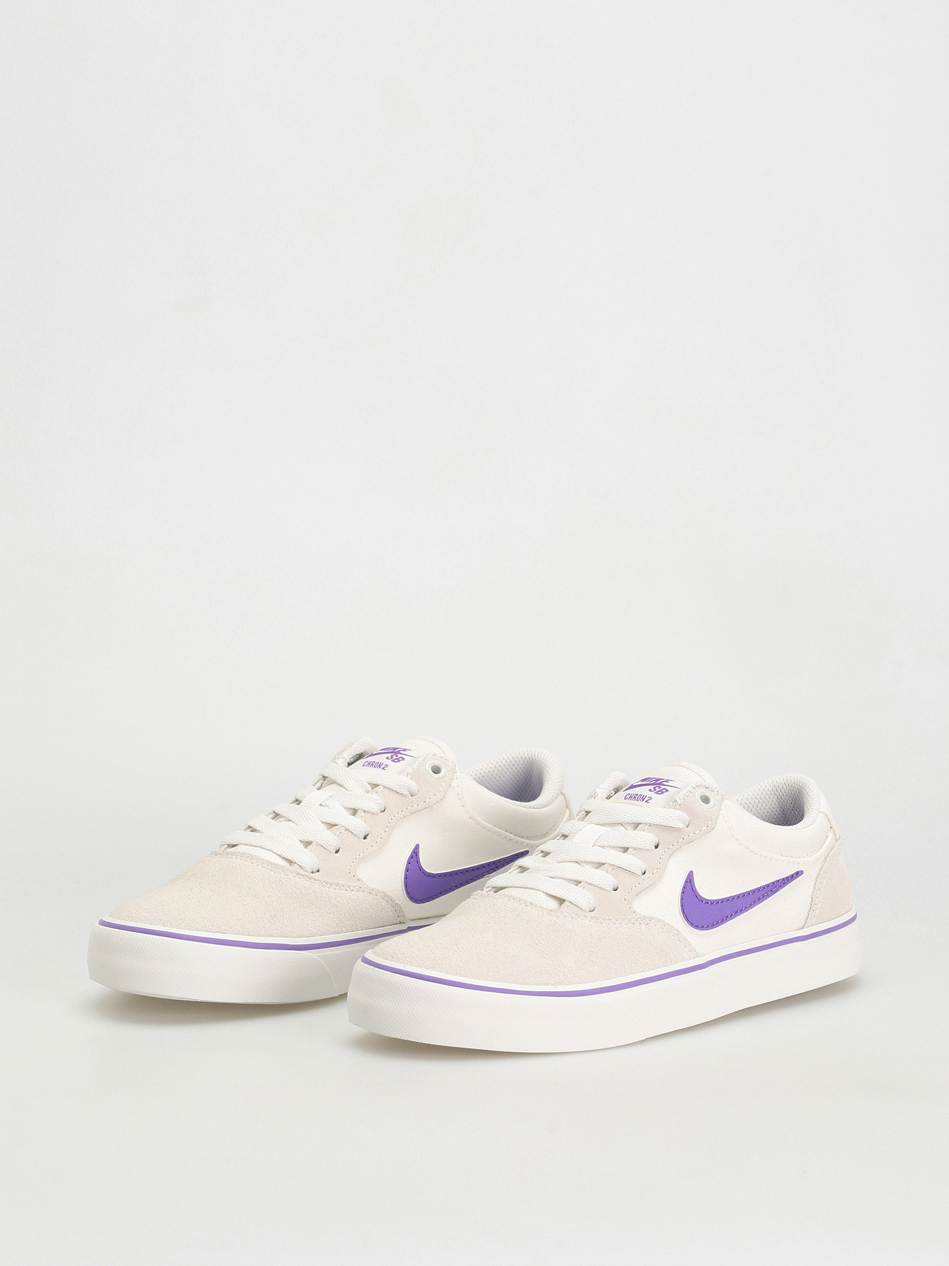 Boty Nike SB Chron 2 (summit white/action grape summit white)