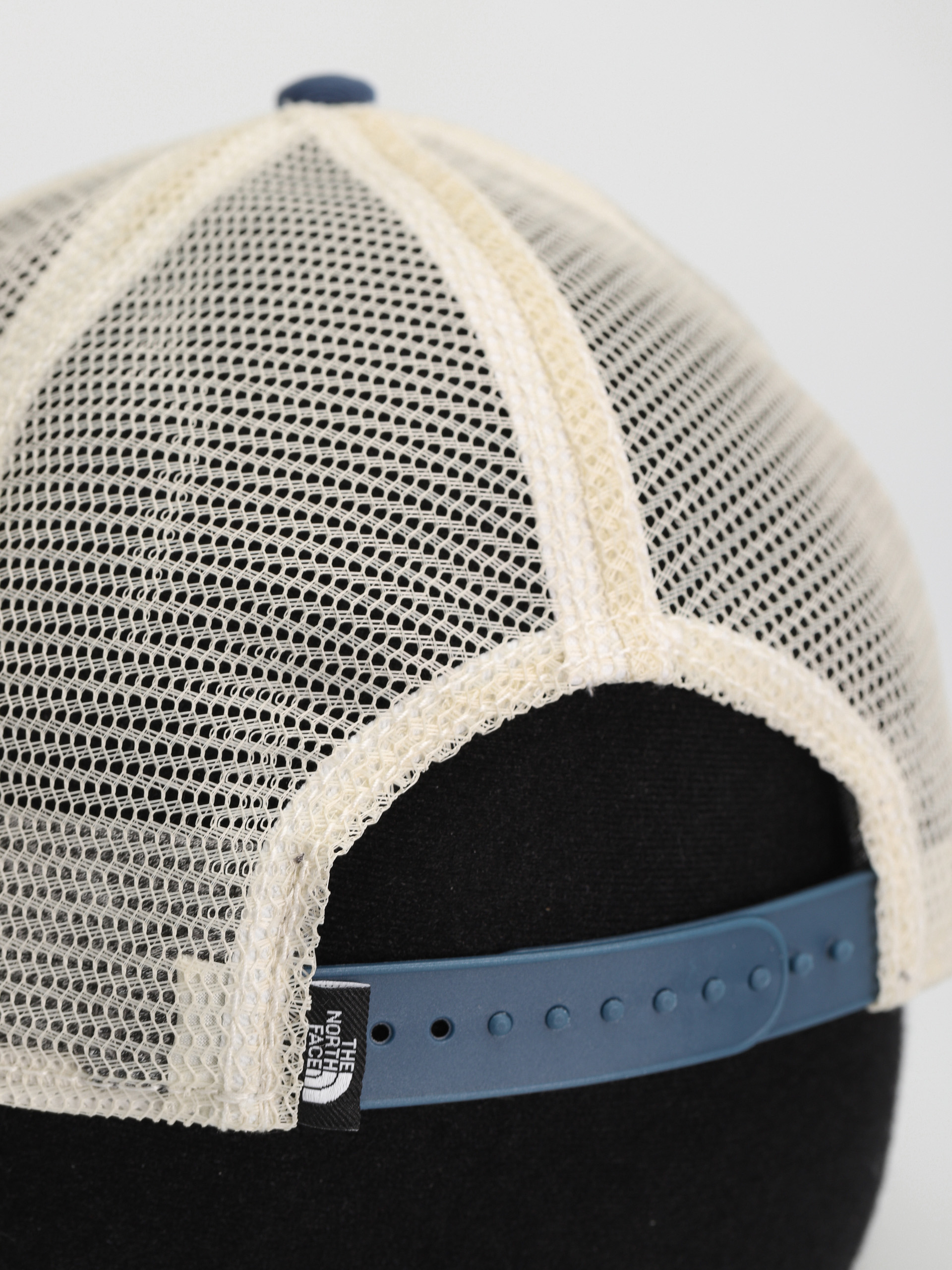 Kšiltovka  The North Face Deep Fit Mudder Trucker (shady blue/summit navy)