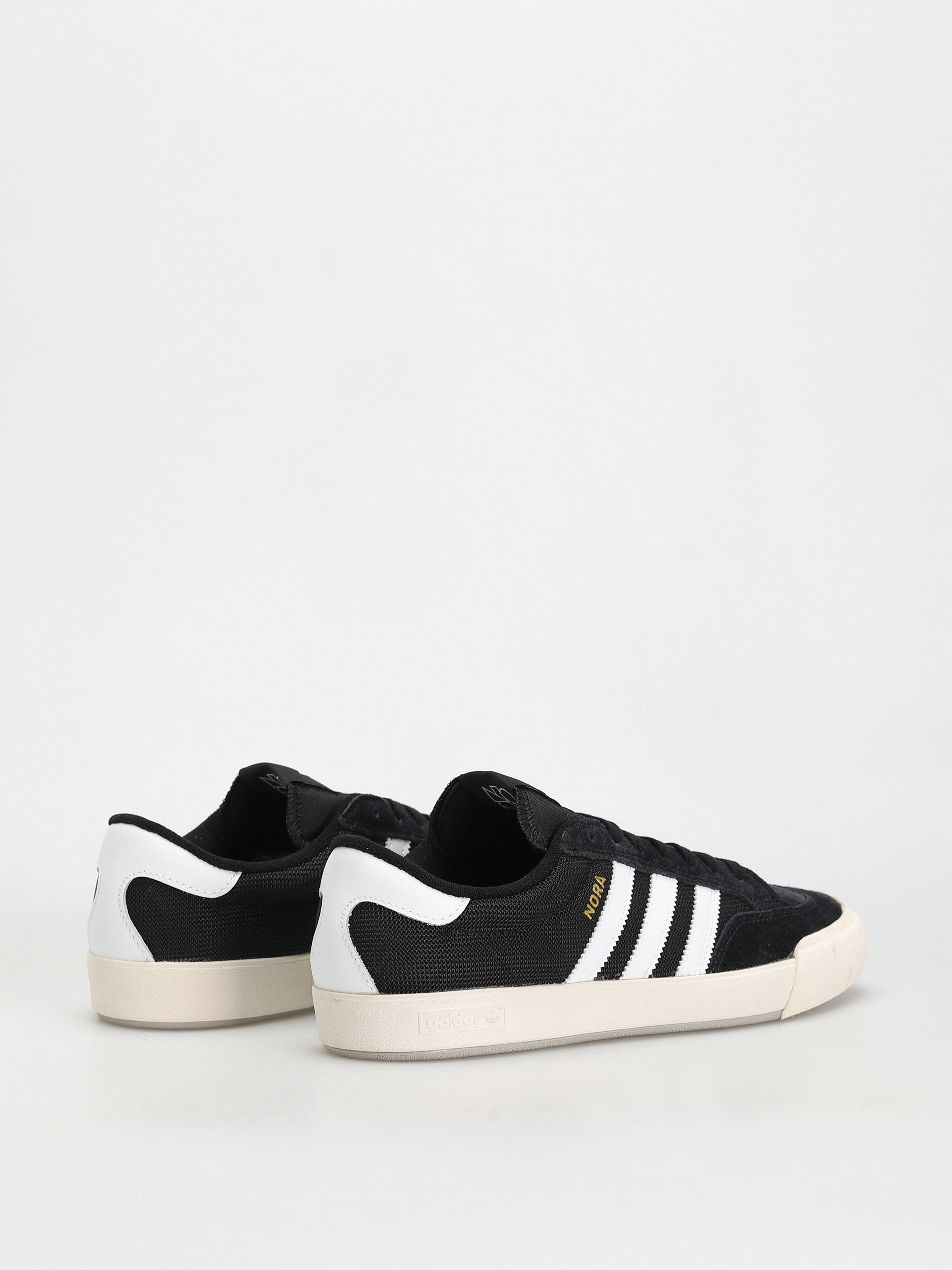 Boty adidas Nora (cblack/ftwwht/gretwo)