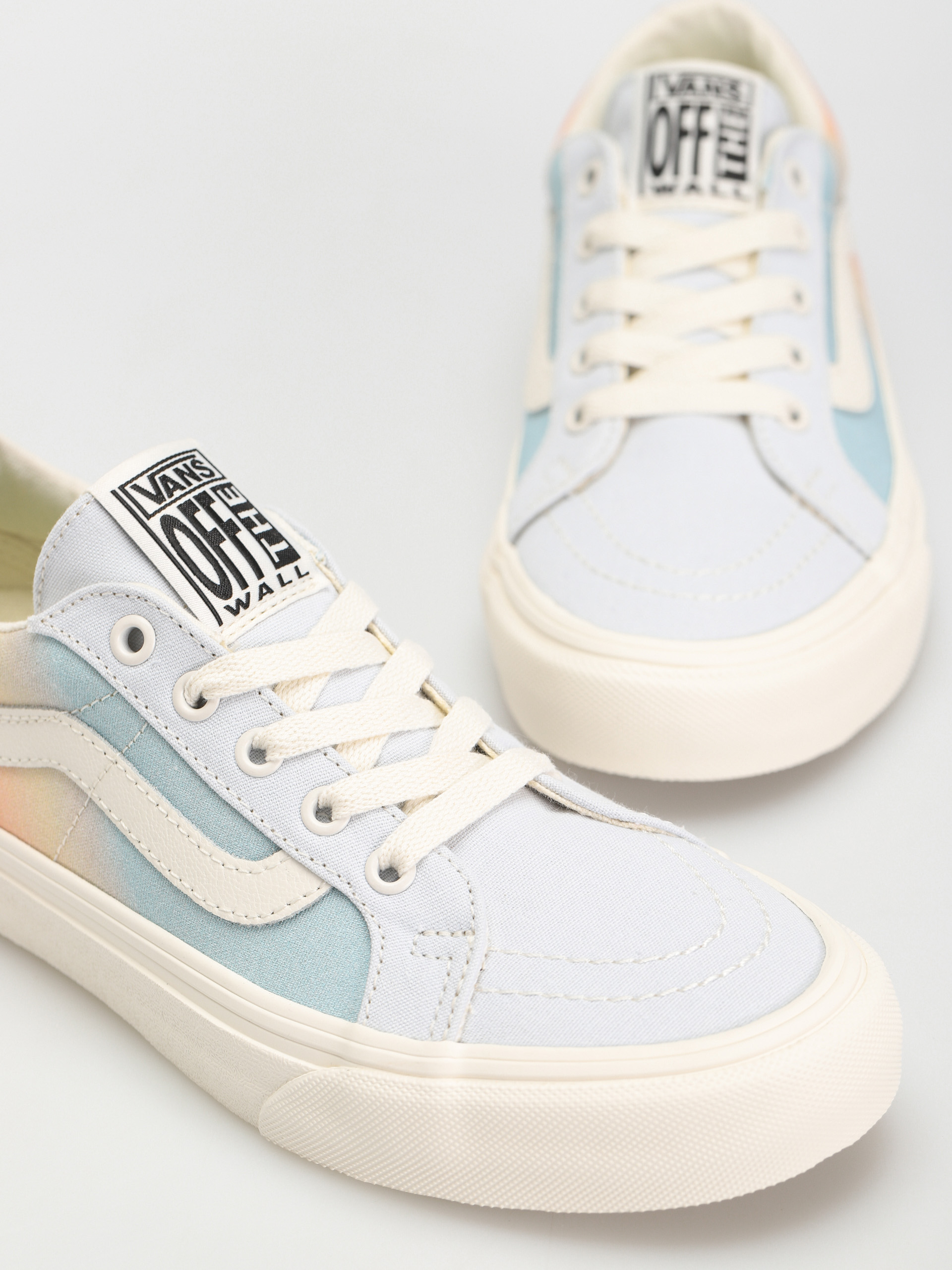 Boty Vans Sk8 Low Reissue VR3 Sf Wmn (ombre multi)