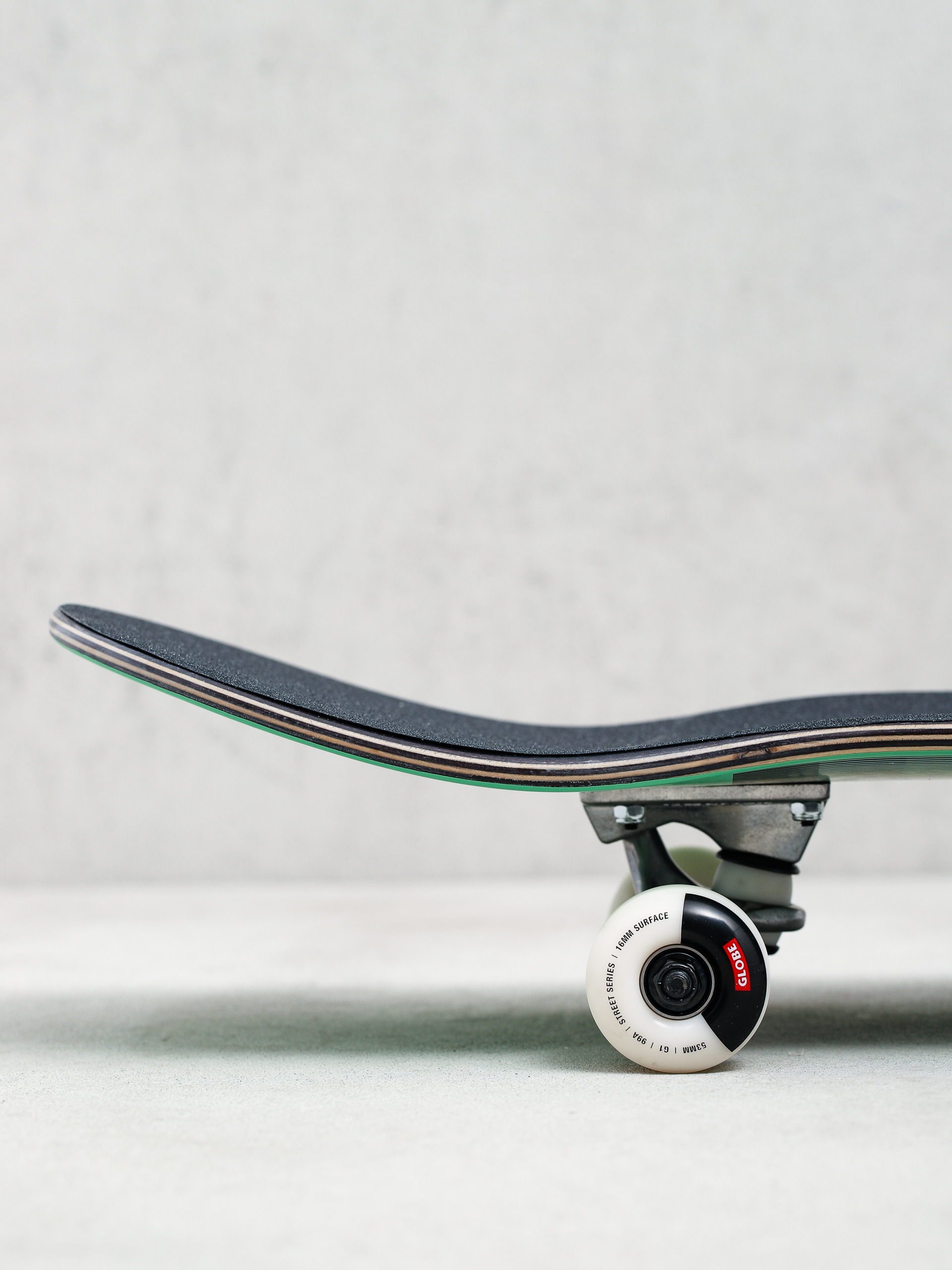 Skateboard Globe G1 Lineform 2 (mint)