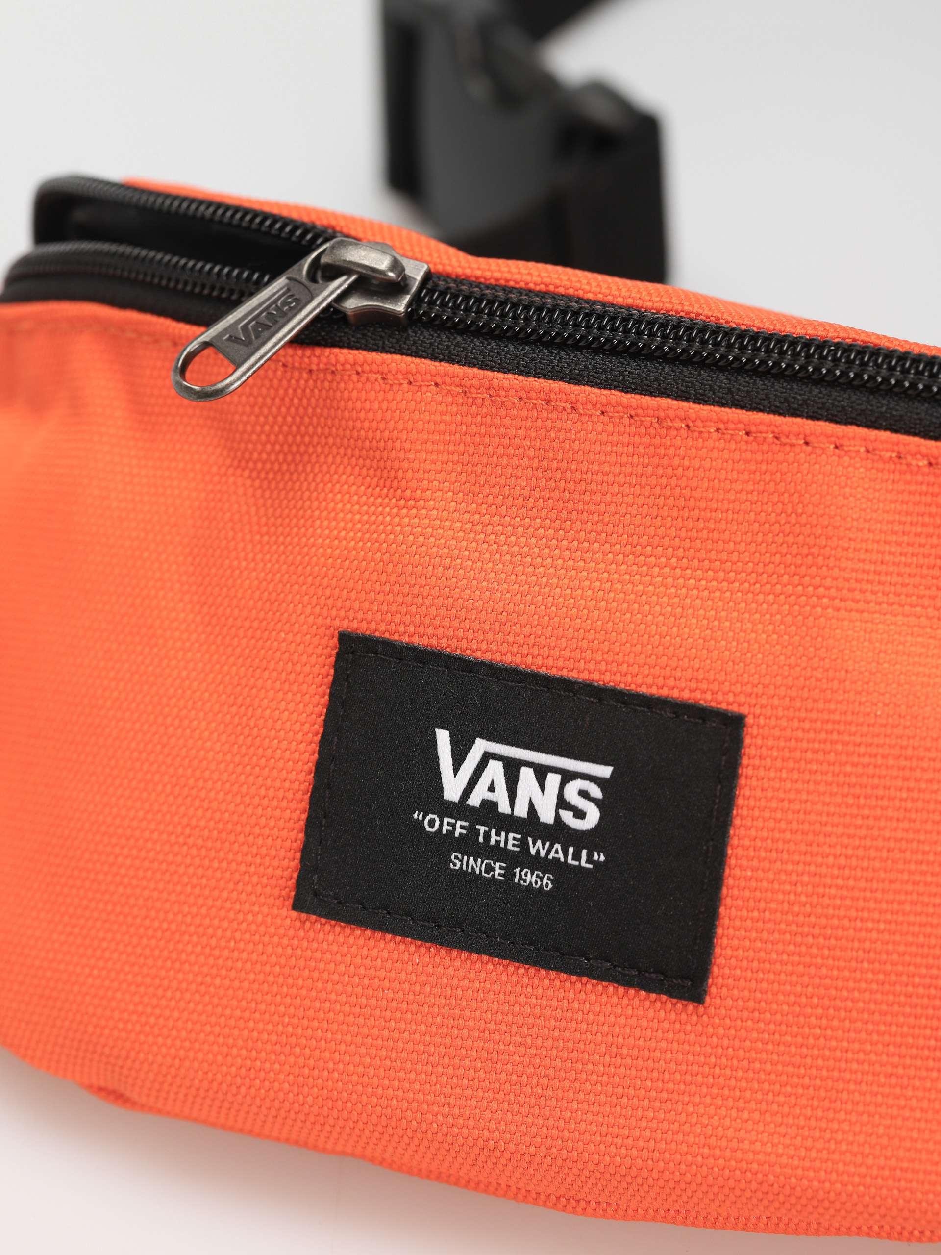 Taška Vans Mini Ward Cross Body (skate classics scarlet ibis)