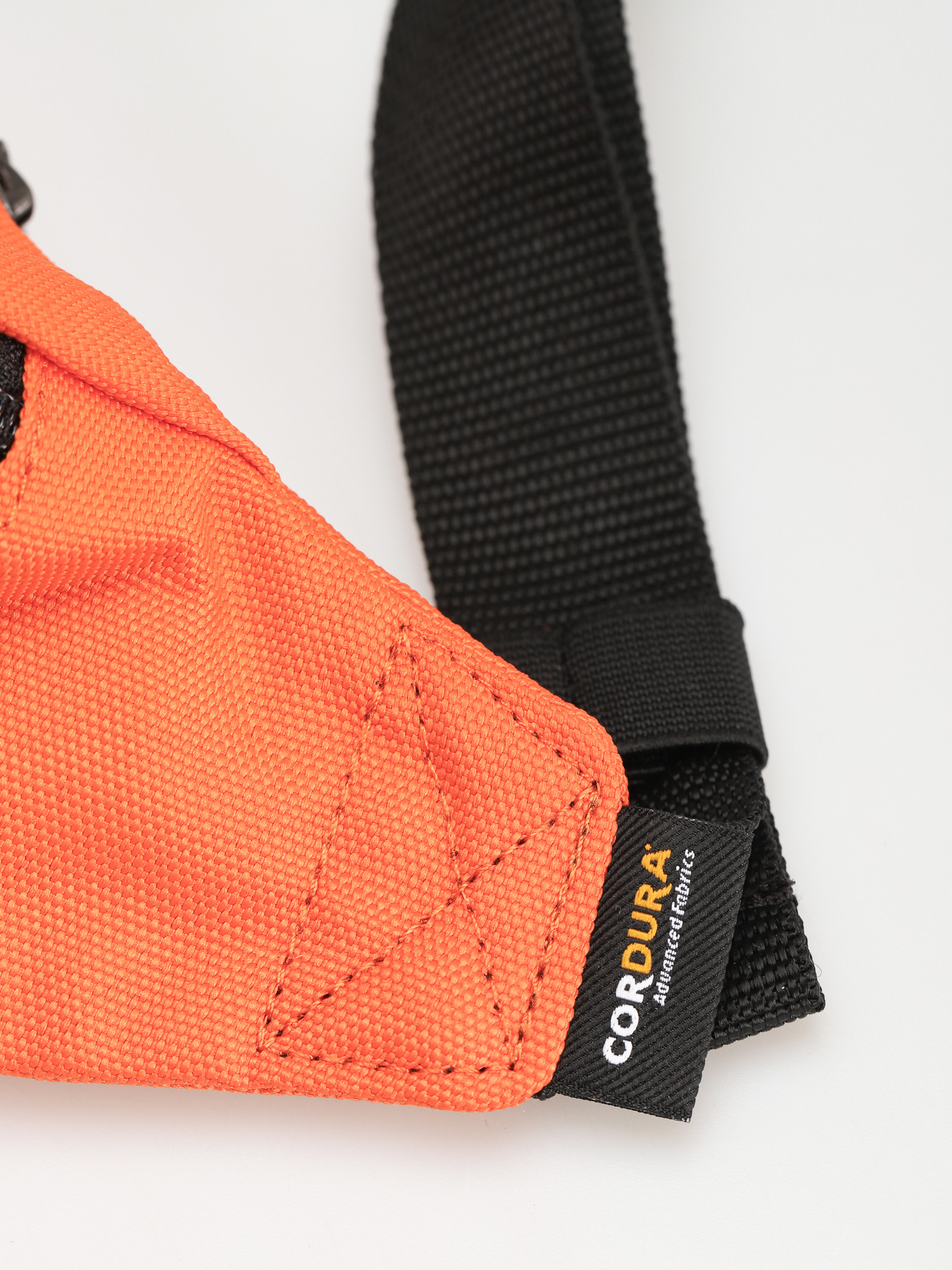 Taška Vans Mini Ward Cross Body (skate classics scarlet ibis)