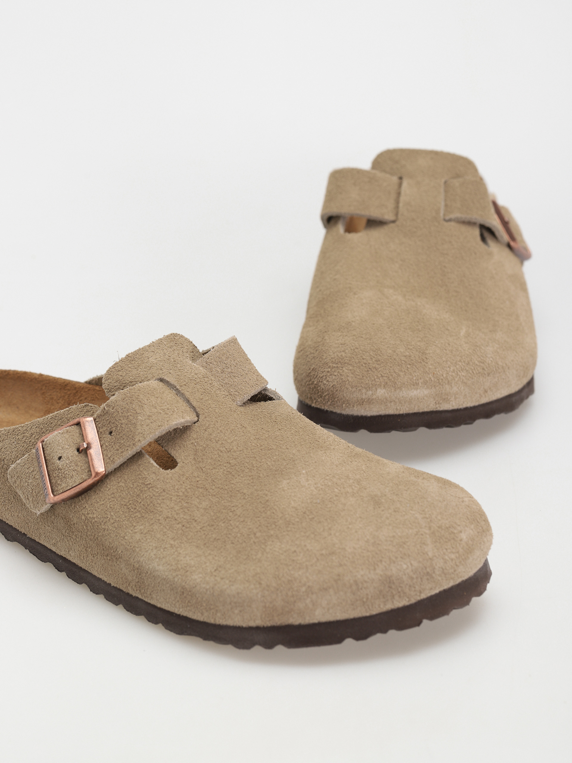 Plážovky Birkenstock Boston Suede Regular (taupe)