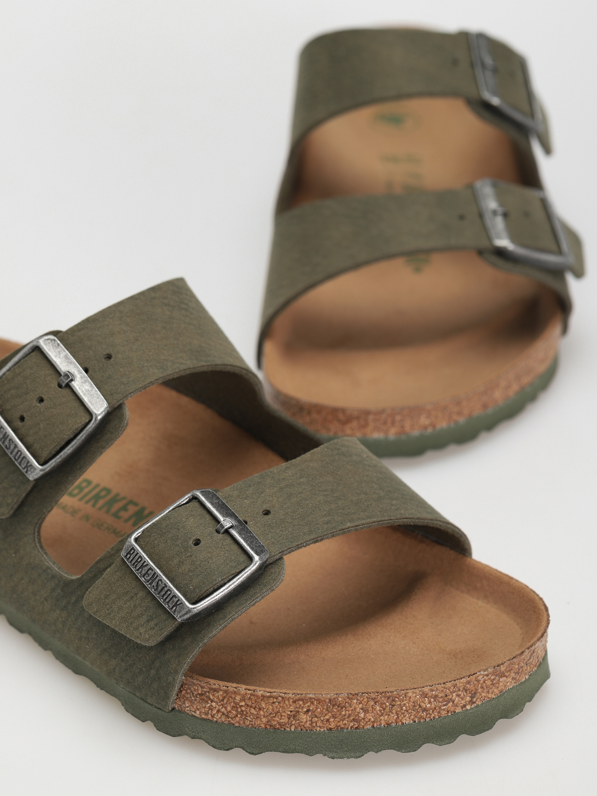 Plážovky Birkenstock Arizona Vegan Regular (desert dust thyme)
