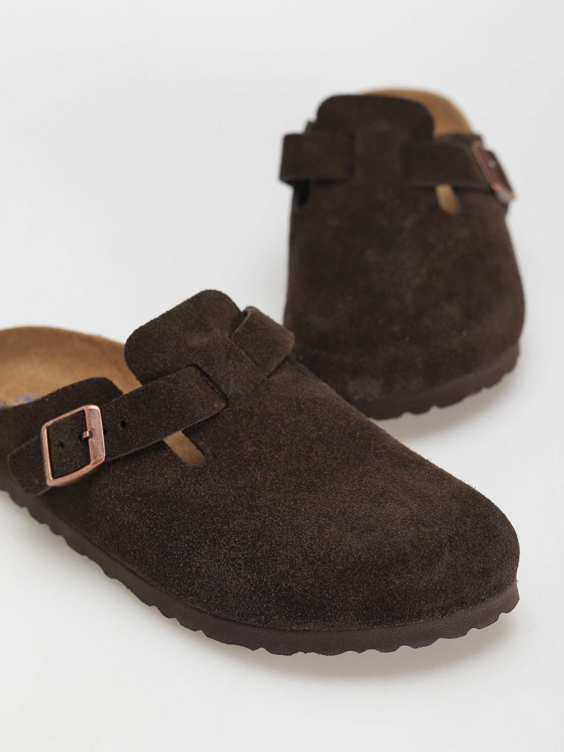 Plážovky Birkenstock Boston SFB Suede Narrow Wmn (mocha)