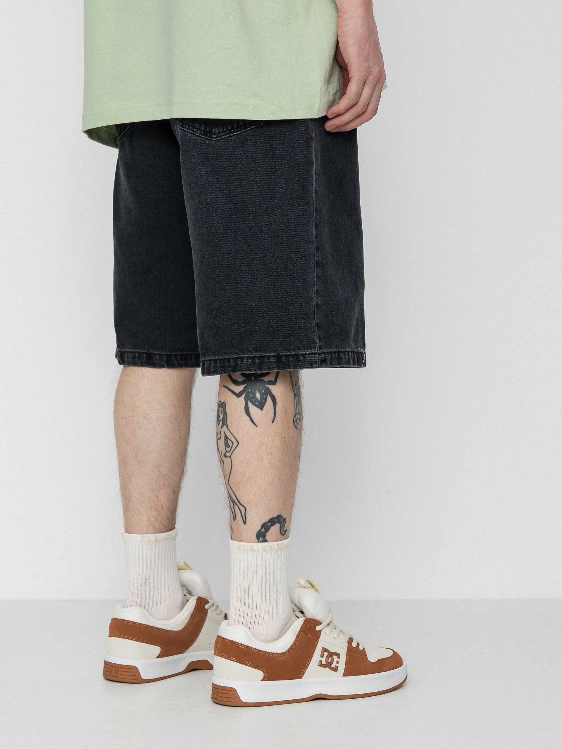 Kraťasy Carhartt WIP Landon (black)