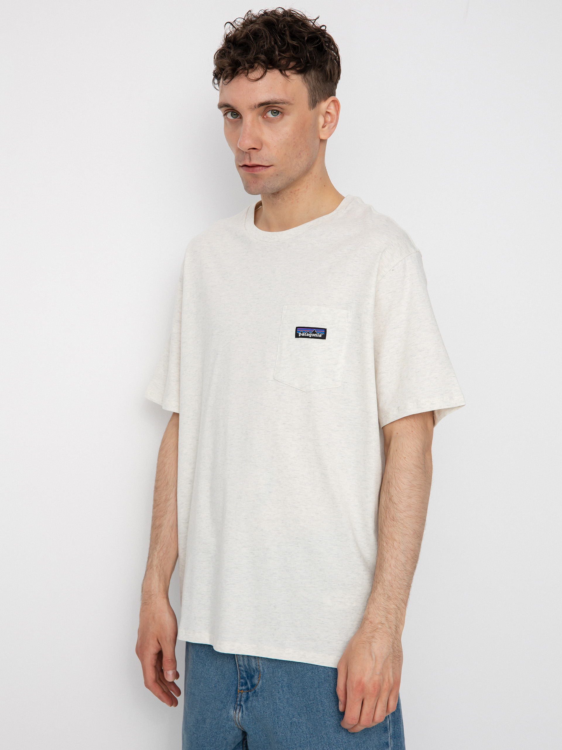 Tričko Patagonia Regenerative Organic Certified Cotton Lightweight Pocket (birch white)