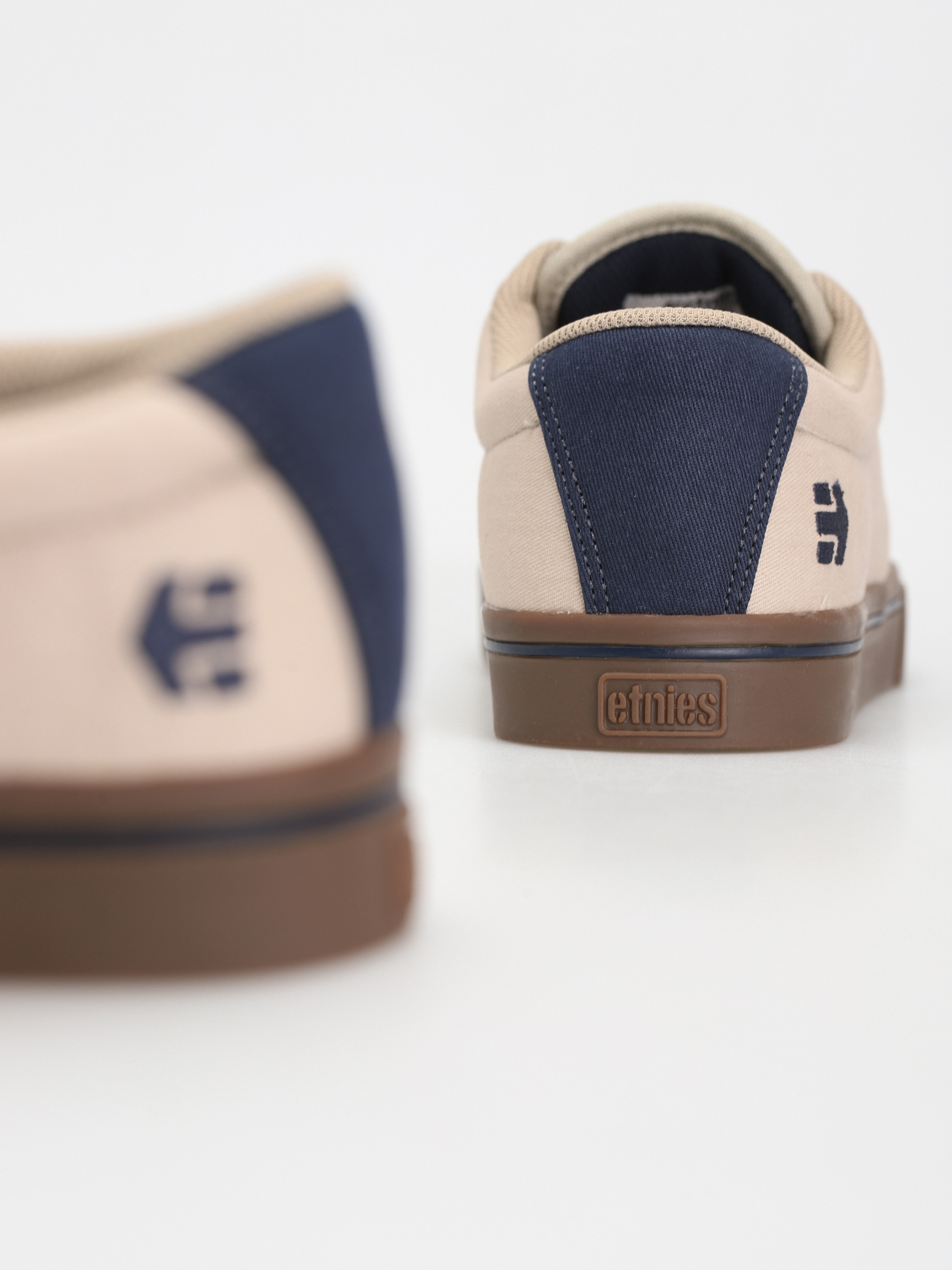 Boty Etnies Jameson 2 Eco (cement)